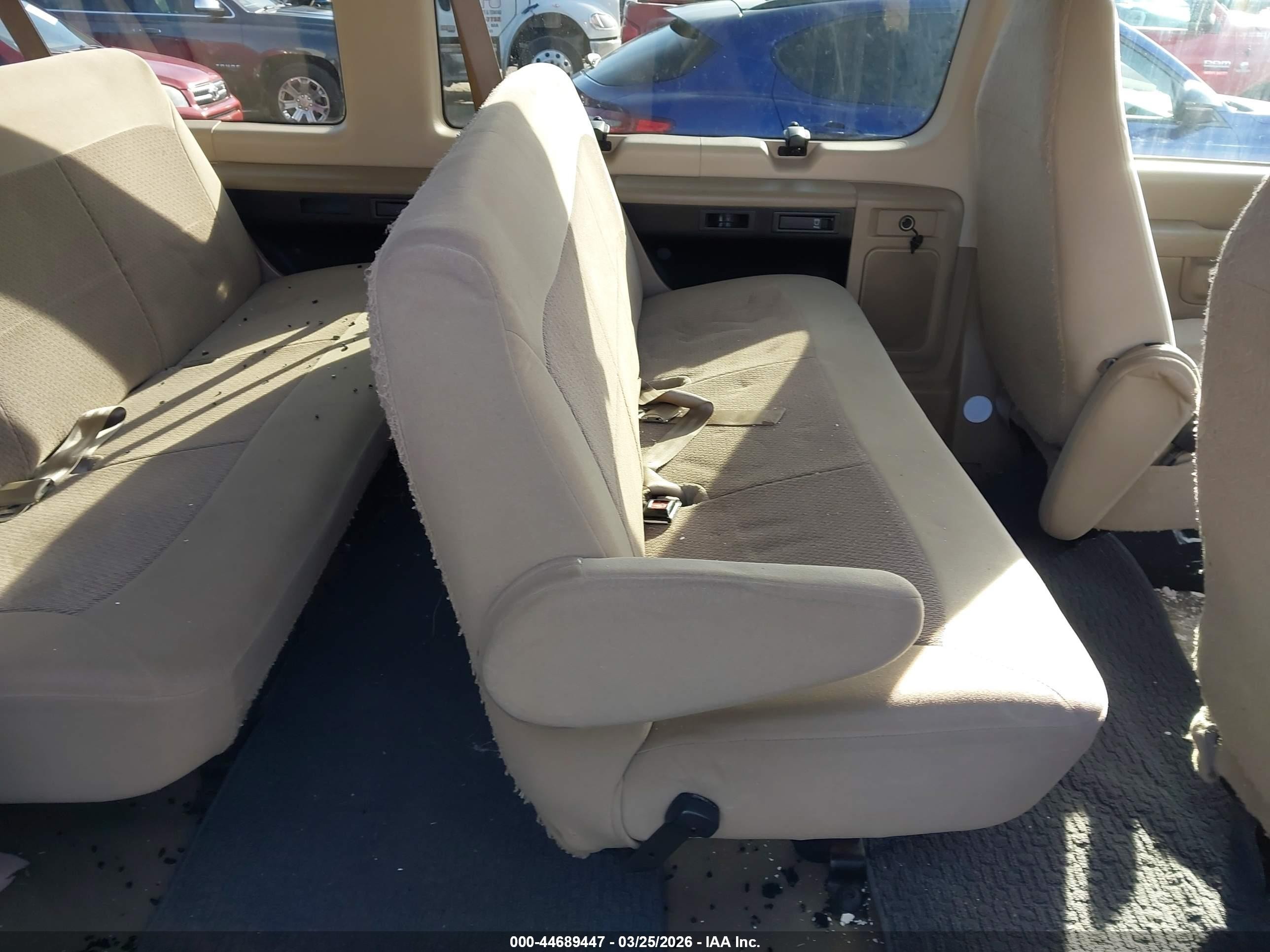 2006 Ford E-350 Super Duty Xl/xlt Green vin: 1FBSS31L76DA76740
