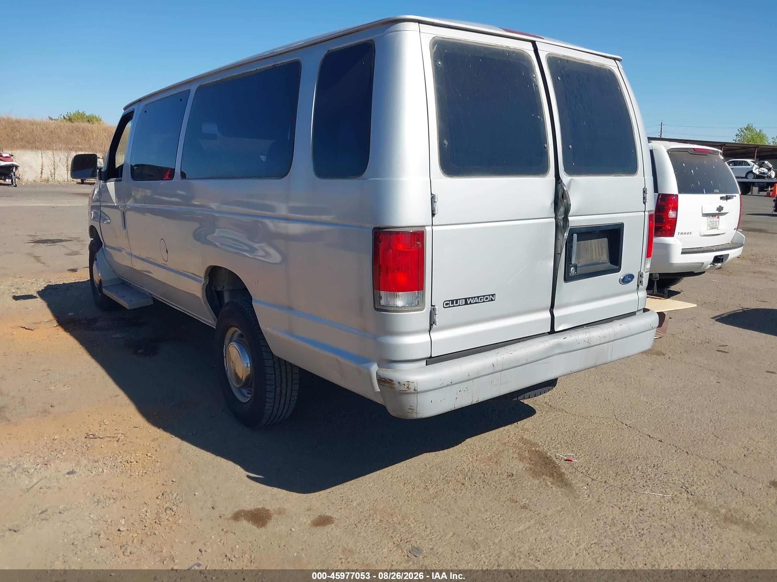 1998 Ford Econoline E350 Super Duty Gray vin: 1FBSS31L7WHC07111