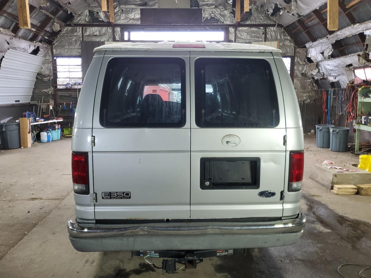 2001 Ford Econoline E350 Super Duty Wagon Silver vin: 1FBSS31L81HB74211