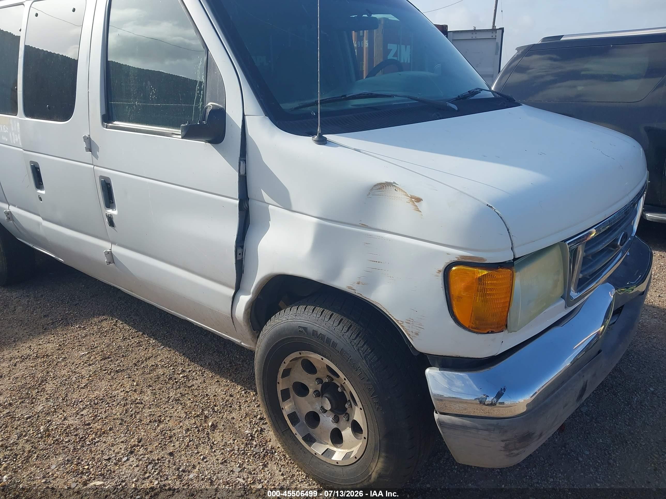 2004 Ford E-350 Super Duty Xl/xlt White vin: 1FBSS31L84HA24930