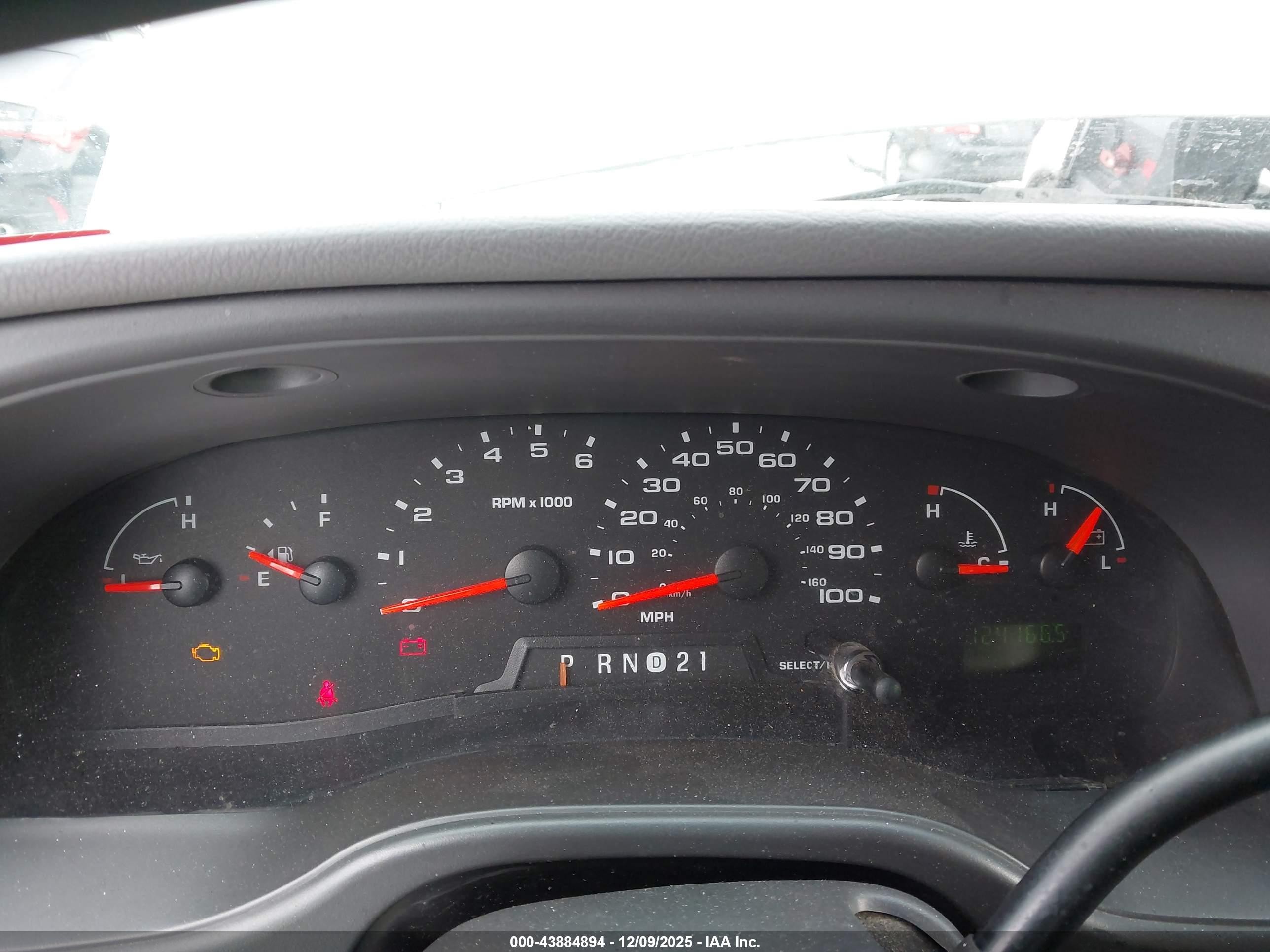 2005 Ford E-350 Super Duty Xl/xlt Silver vin: 1FBSS31L85HB47161