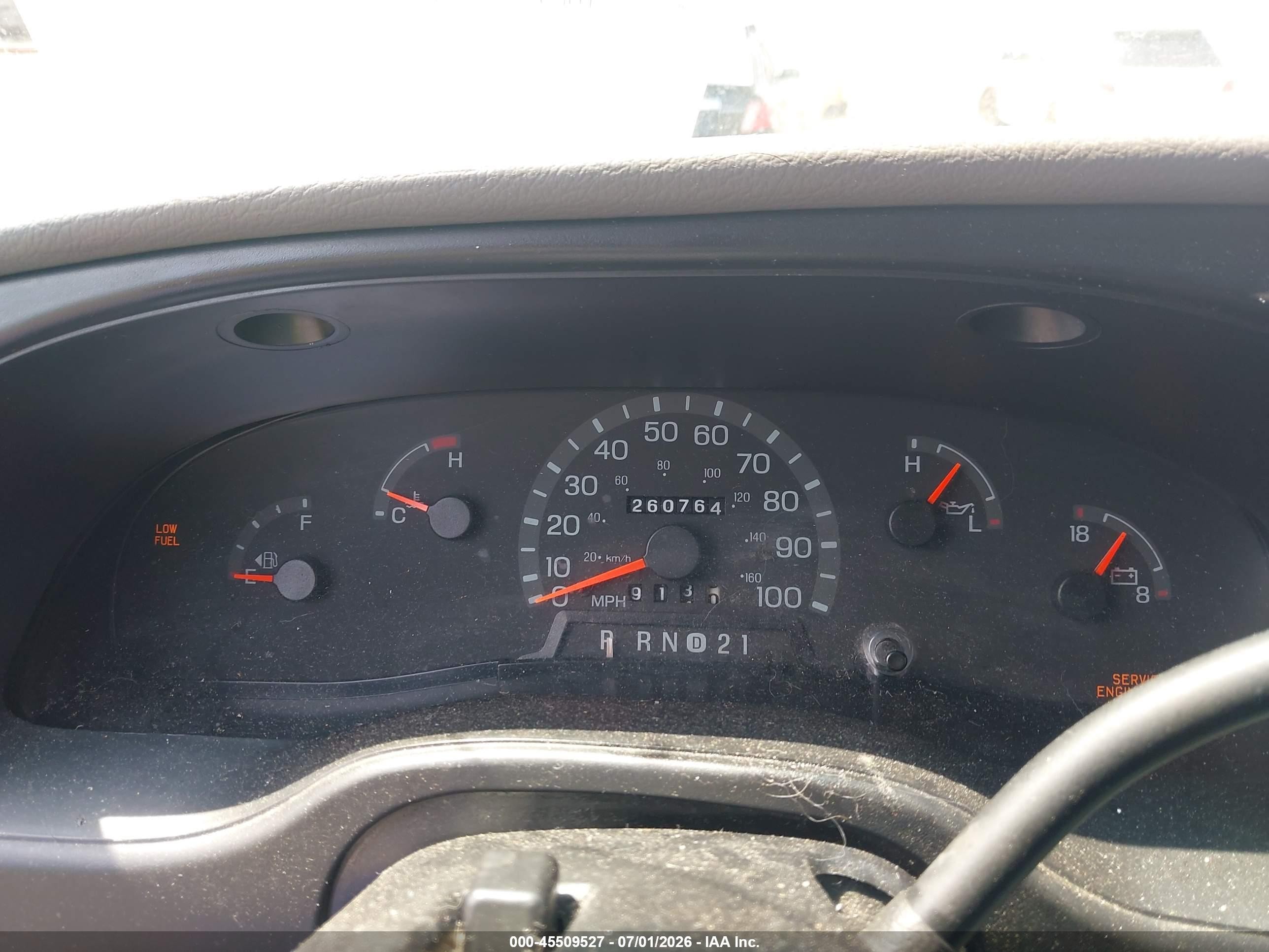 2002 Ford E-350 Super Duty Xl/xlt White vin: 1FBSS31L92HA46139