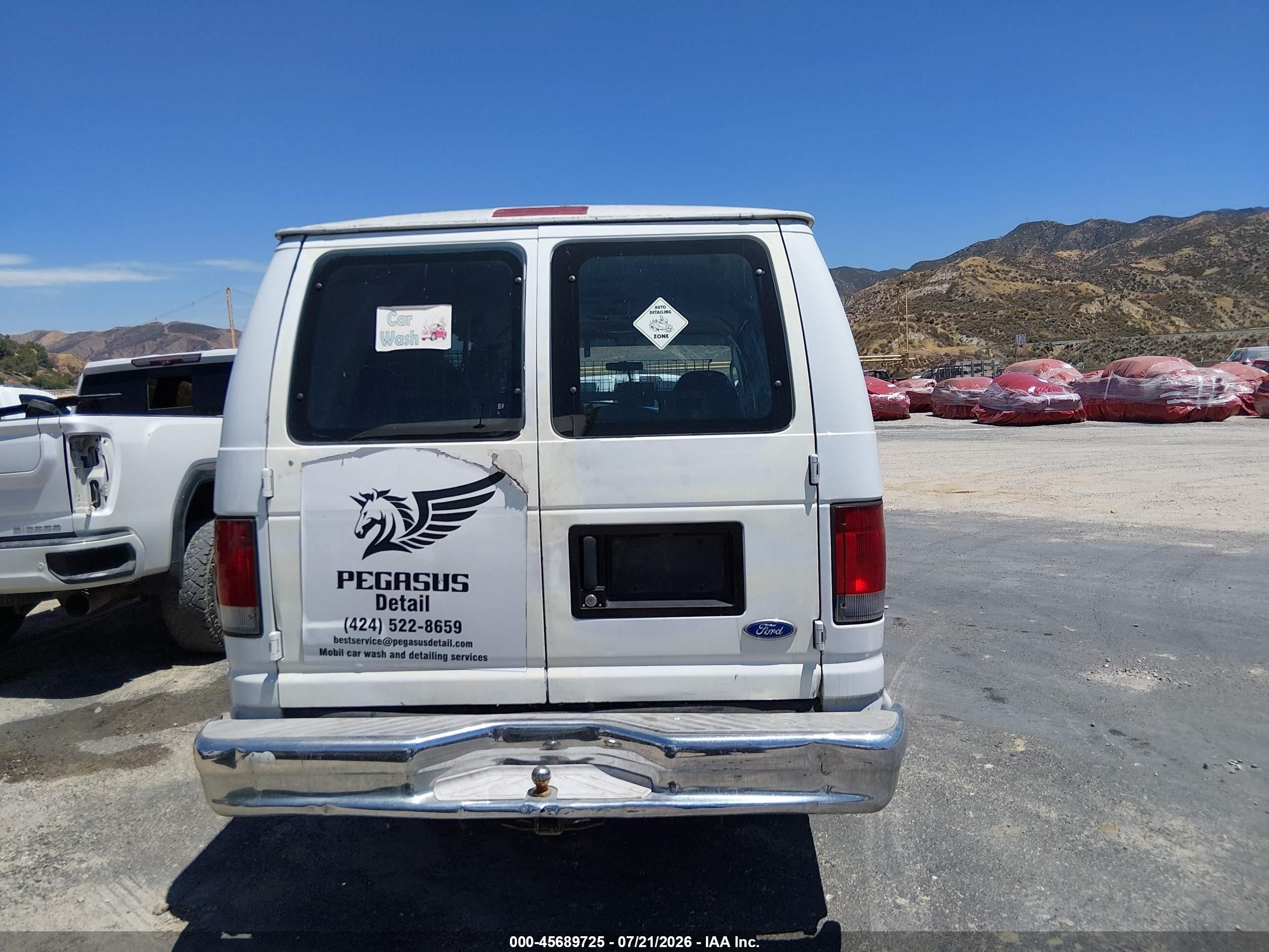2003 Ford E-350 Super Duty Xl/xlt White vin: 1FBSS31L93HB09063