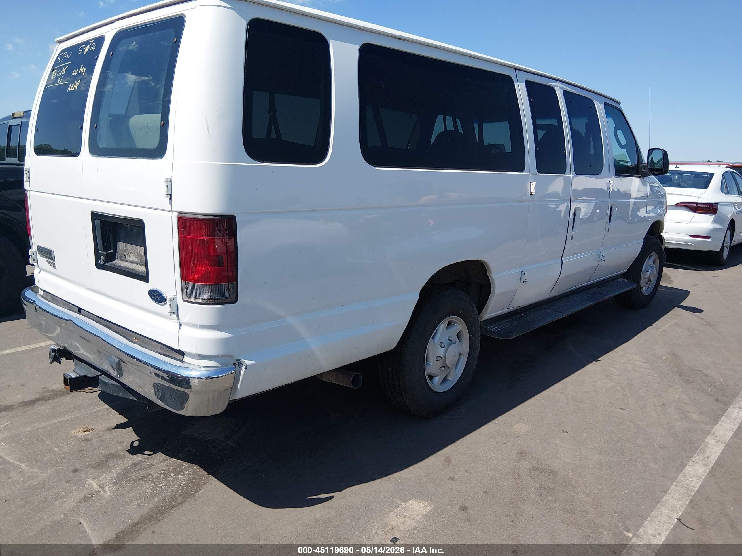 2006 Ford E-350 Super Duty Xl/xlt White vin: 1FBSS31L96DB36565