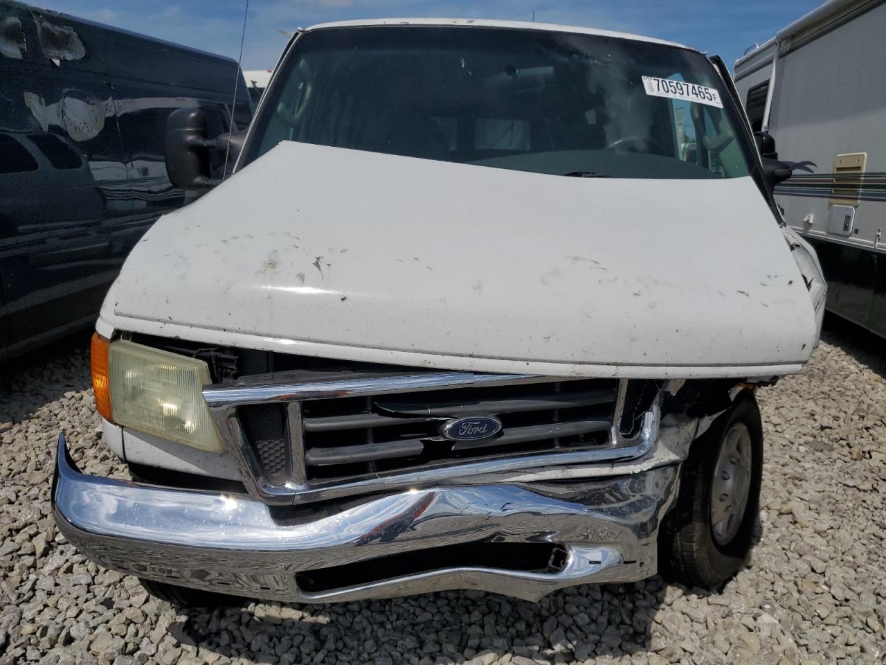 2004 Ford Econoline E350 Super Duty Wagon White vin: 1FBSS31S34HA11476