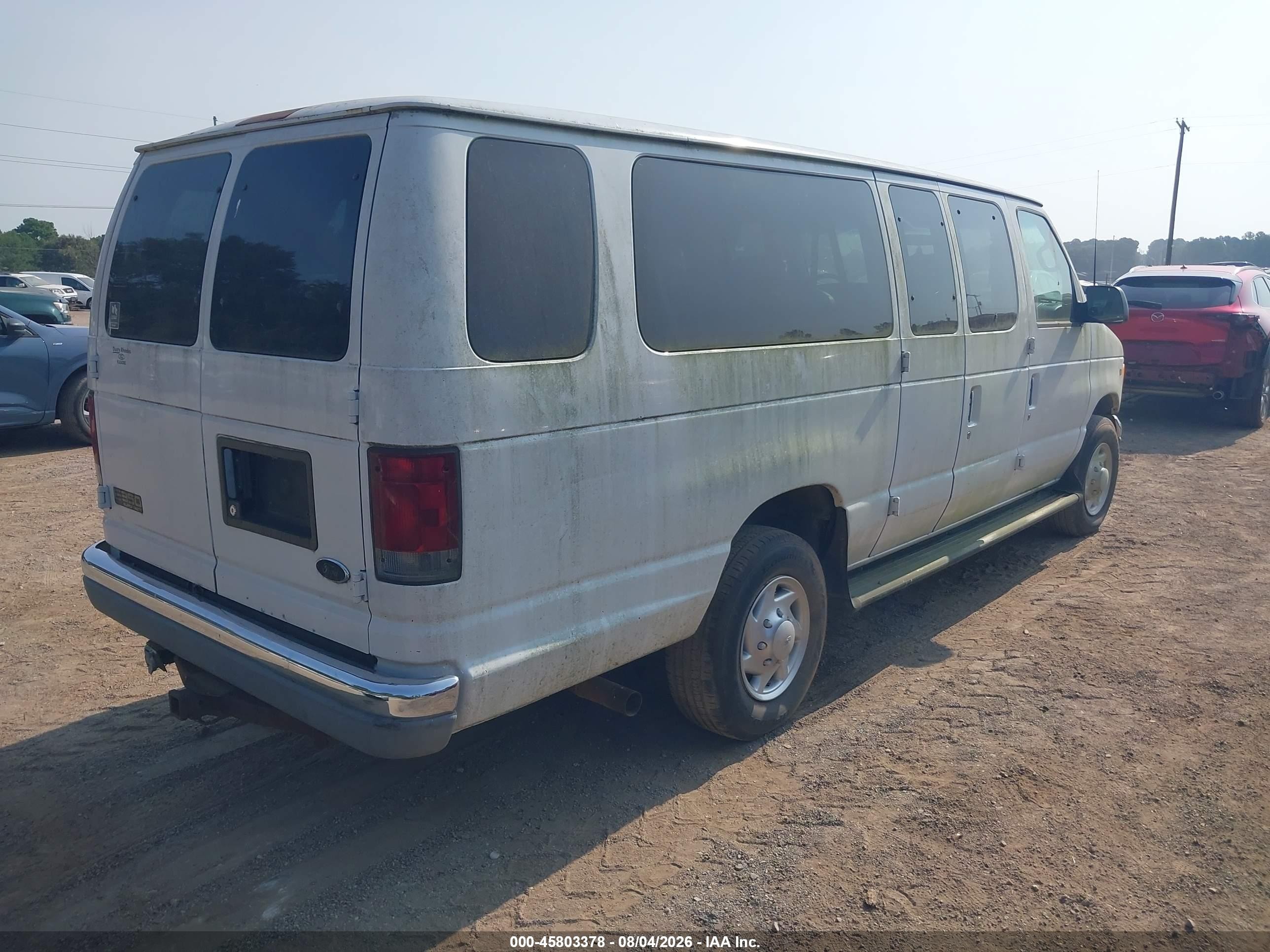 2002 Ford E-350 Super Duty Xl/xlt White vin: 1FBSS31S52HA53774