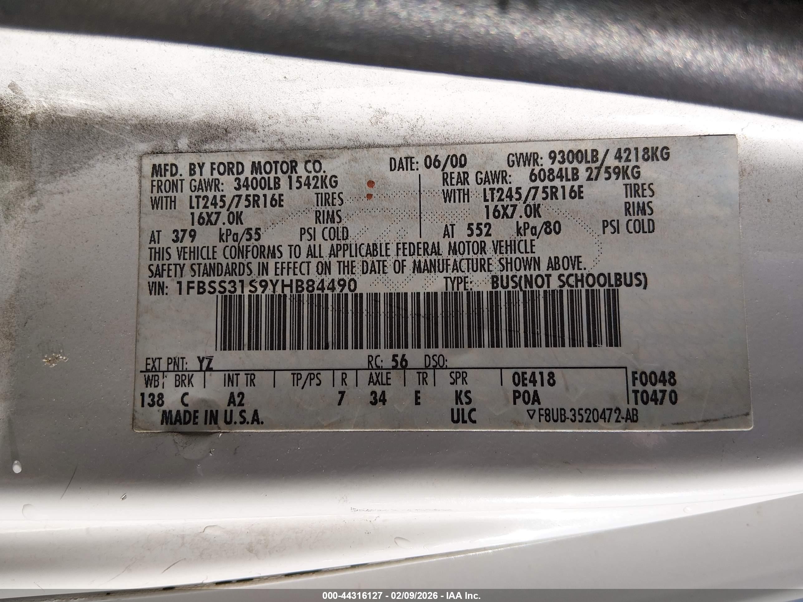 2000 Ford E-350 Super Duty Xl/xlt Белый vin: 1FBSS31S9YHB84490