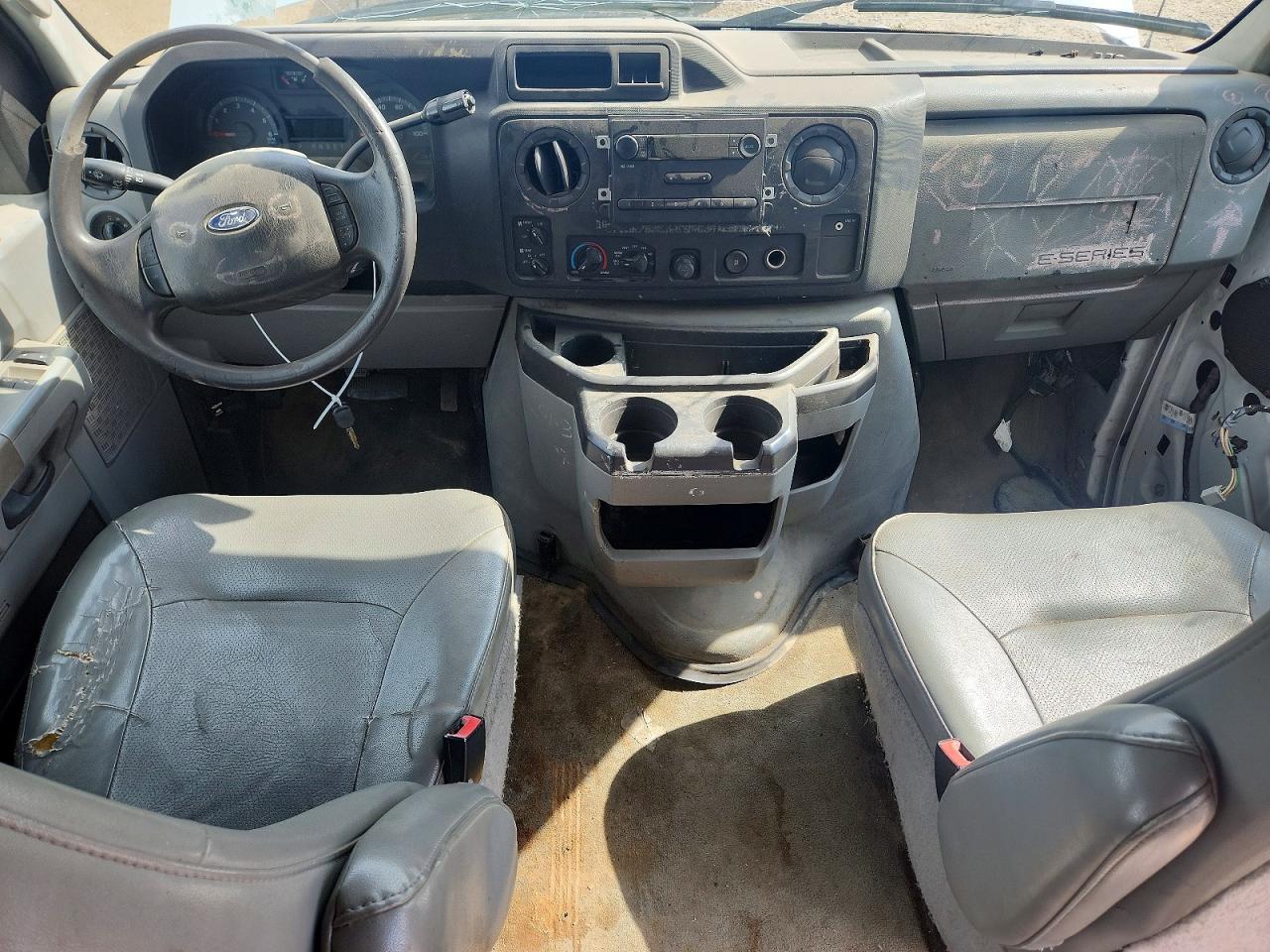 2011 Ford Econoline E350 Super Duty Wagon White vin: 1FBSS3BL0BDB06444