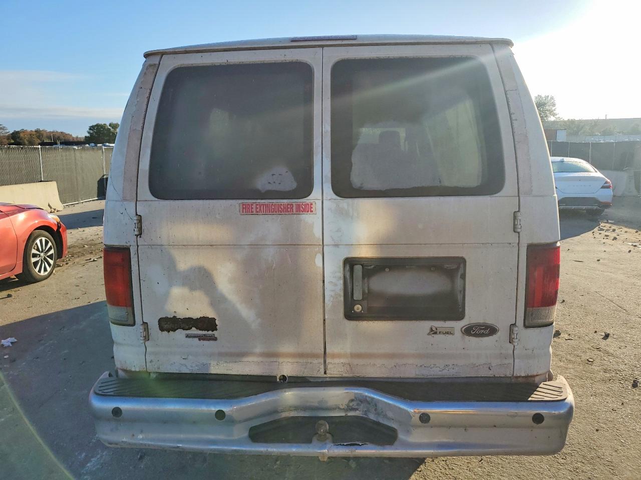 2012 Ford Econoline E350 Super Duty Wagon White vin: 1FBSS3BL0CDB12939