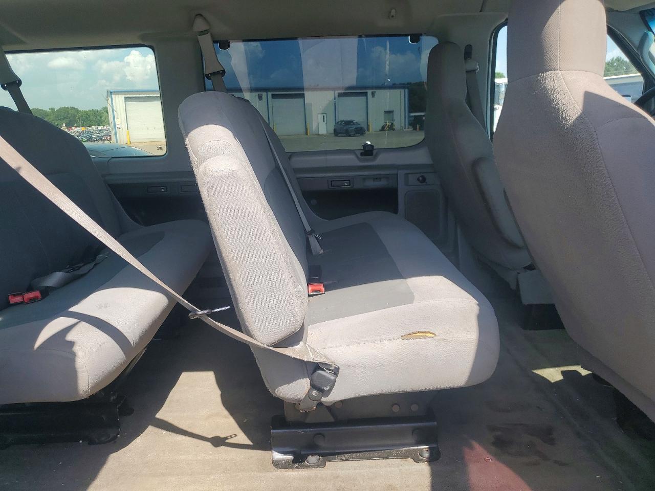 2013 Ford Econoline E350 Super Duty Wagon White vin: 1FBSS3BL0DDA76879