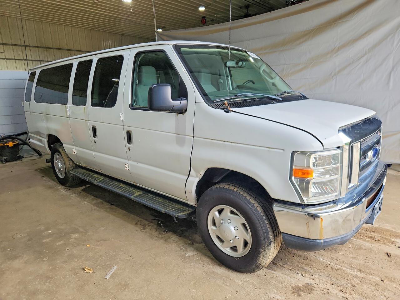 2013 Ford Econoline E350 Super Duty Wagon White vin: 1FBSS3BL0DDA94394