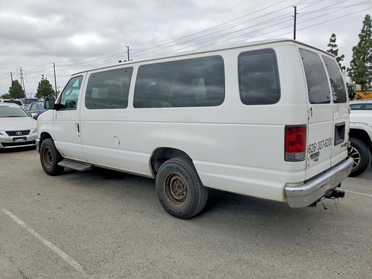 2011 Ford Econoline E350 Super Duty Wagon White vin: 1FBSS3BL1BDA35836