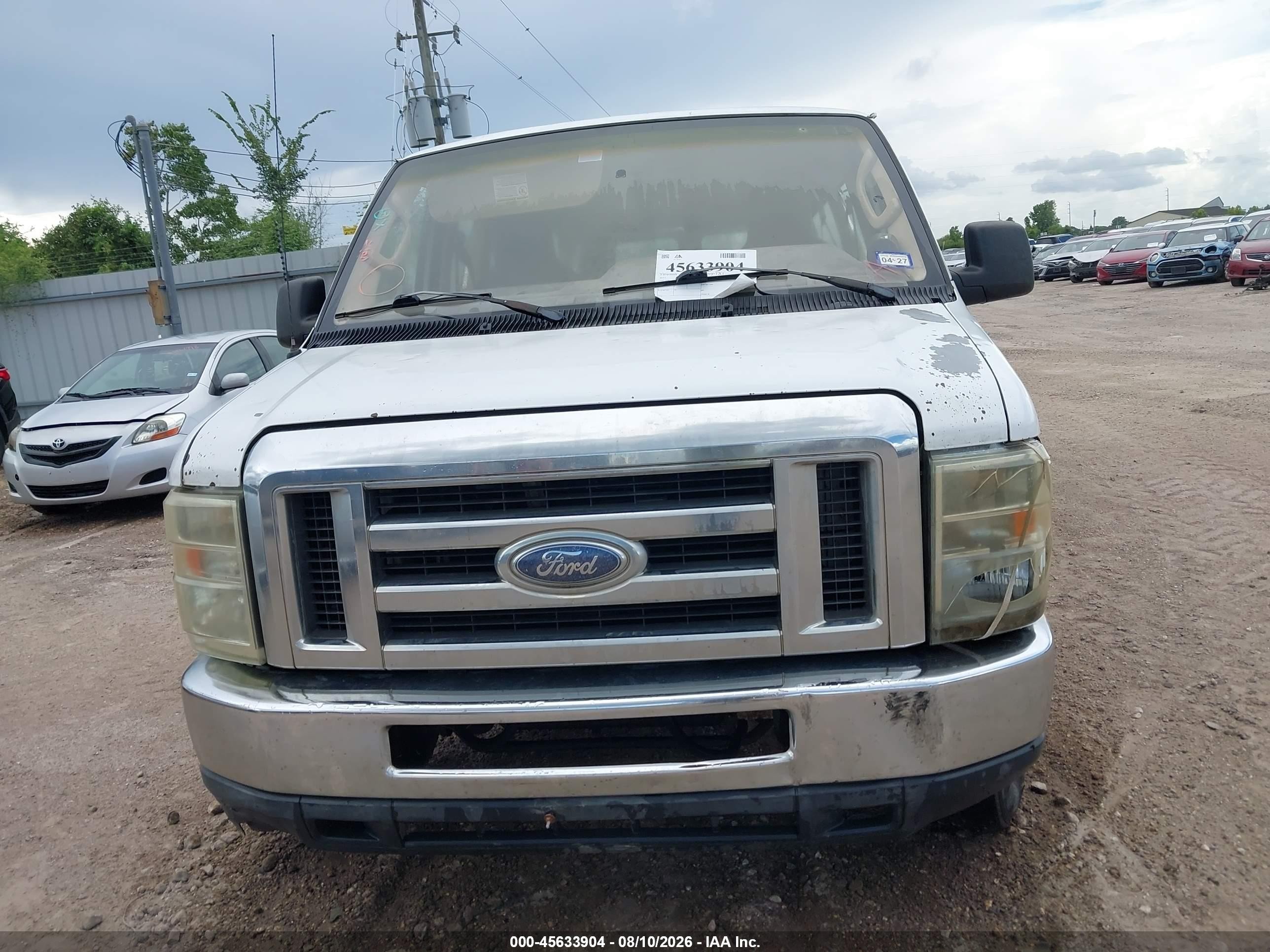 2011 Ford E-350 Super Duty Xlt White vin: 1FBSS3BL1BDA74975