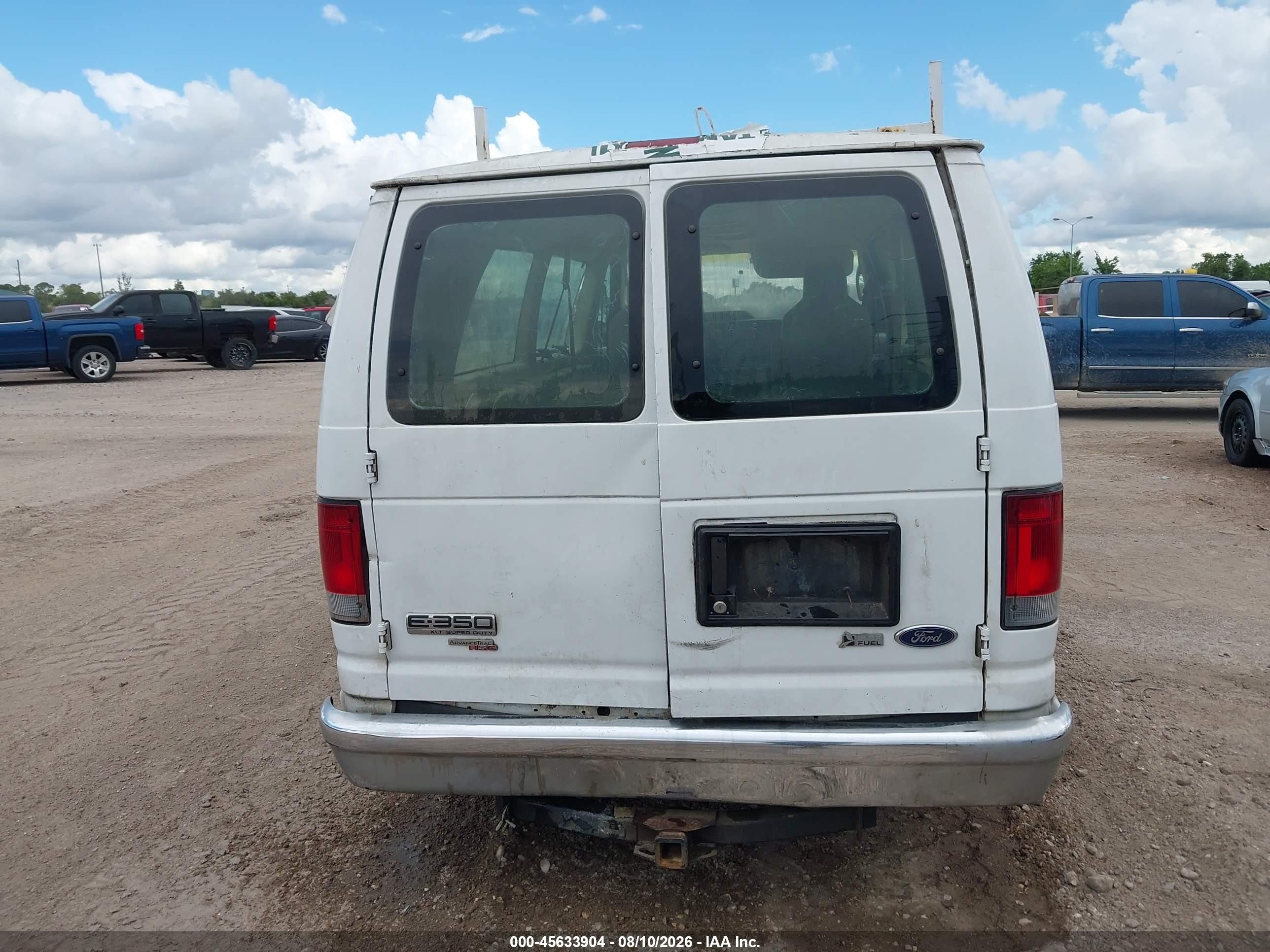 2011 Ford E-350 Super Duty Xlt White vin: 1FBSS3BL1BDA74975