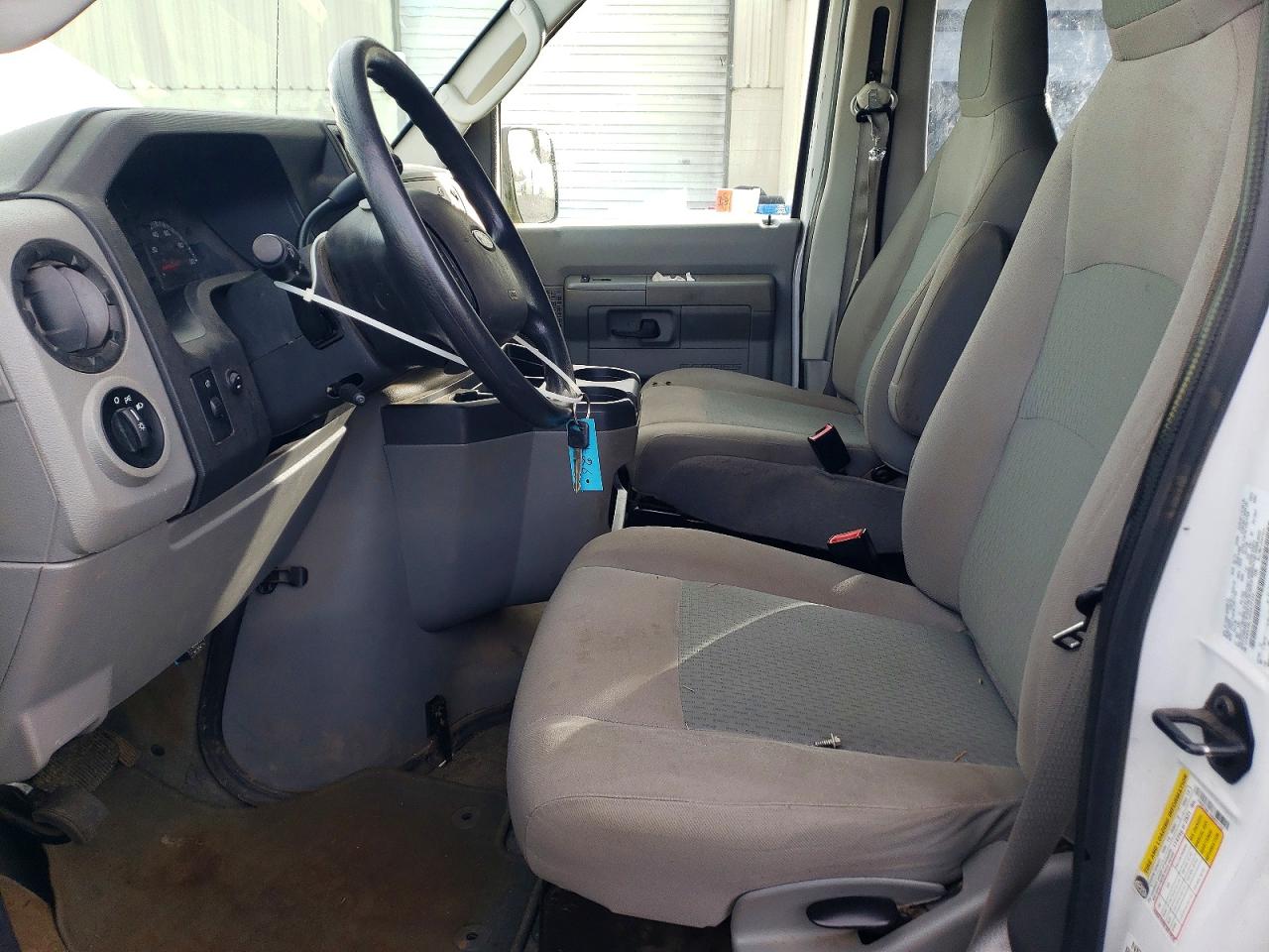 2014 Ford Econoline E350 Super Duty Wagon White vin: 1FBSS3BL1EDA77122