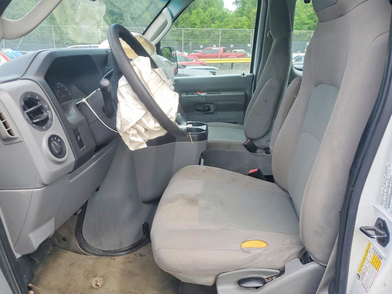 2013 Ford Econoline E350 Super Duty Wagon White vin: 1FBSS3BL2DDA00211