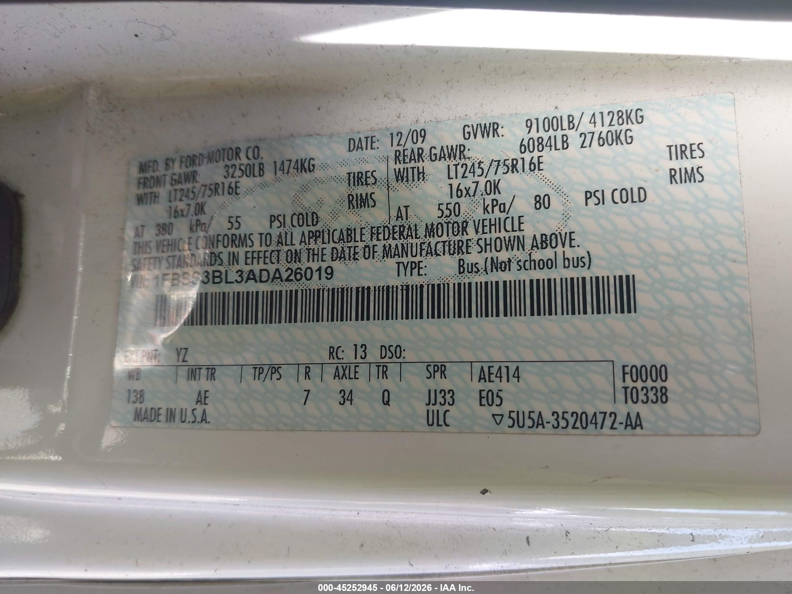 2010 Ford E-350 Super Duty Xl White vin: 1FBSS3BL3ADA26019