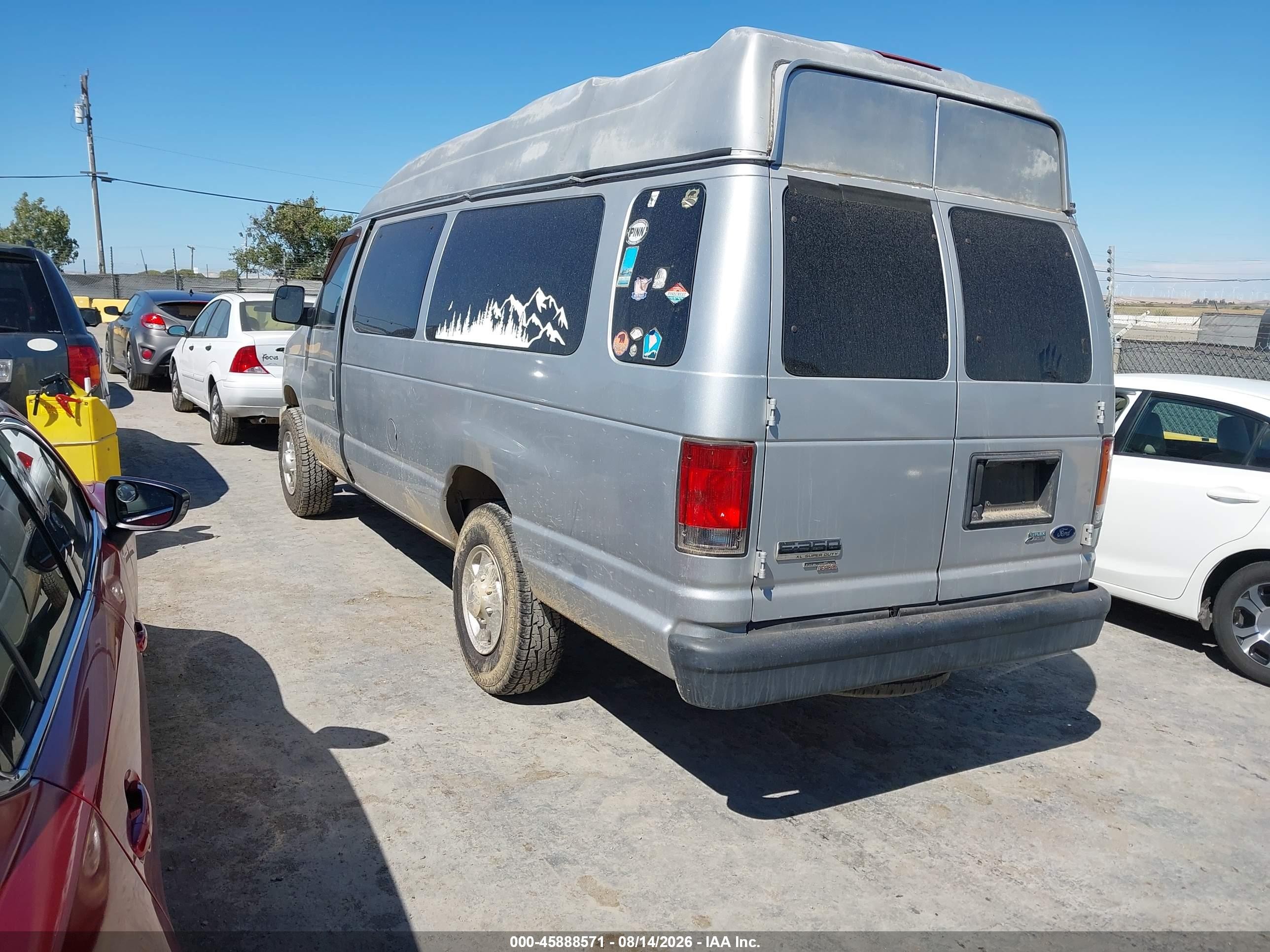 2011 Ford E-350 Super Duty Xl Gray vin: 1FBSS3BL3BDB29619