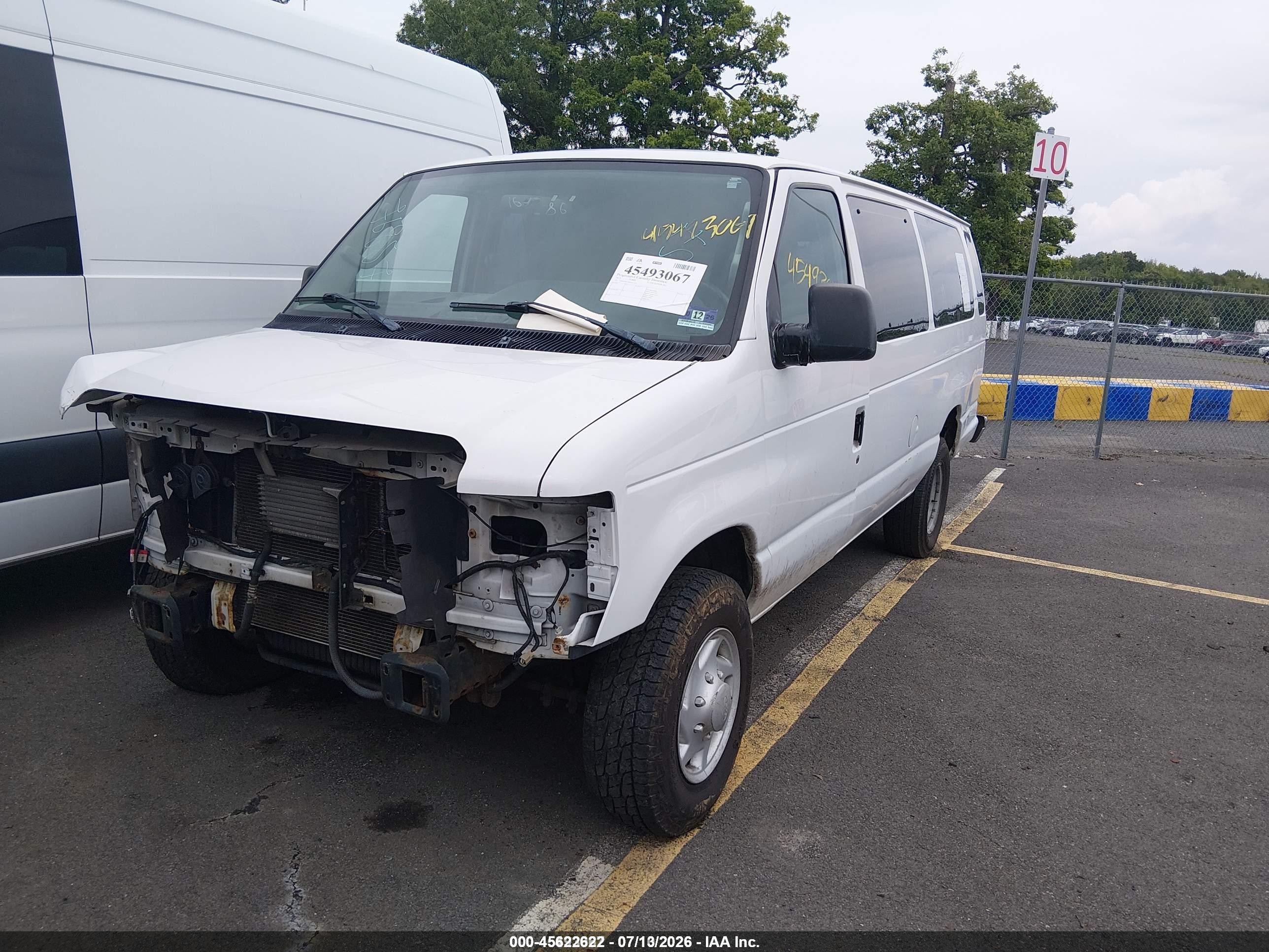 2013 Ford E-350 Super Duty Xl/xlt White vin: 1FBSS3BL5DDA61214