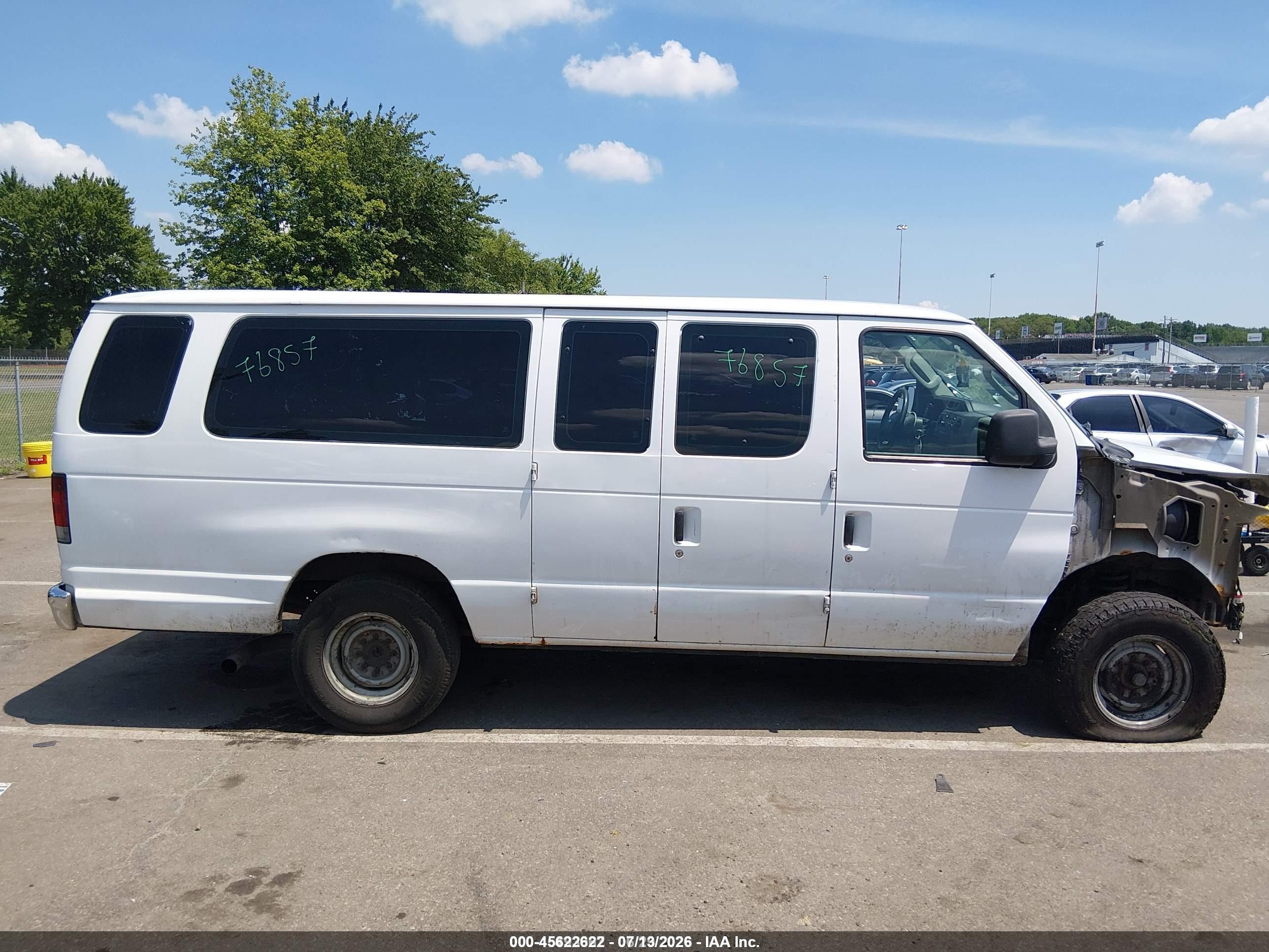2013 Ford E-350 Super Duty Xl/xlt White vin: 1FBSS3BL5DDA61214