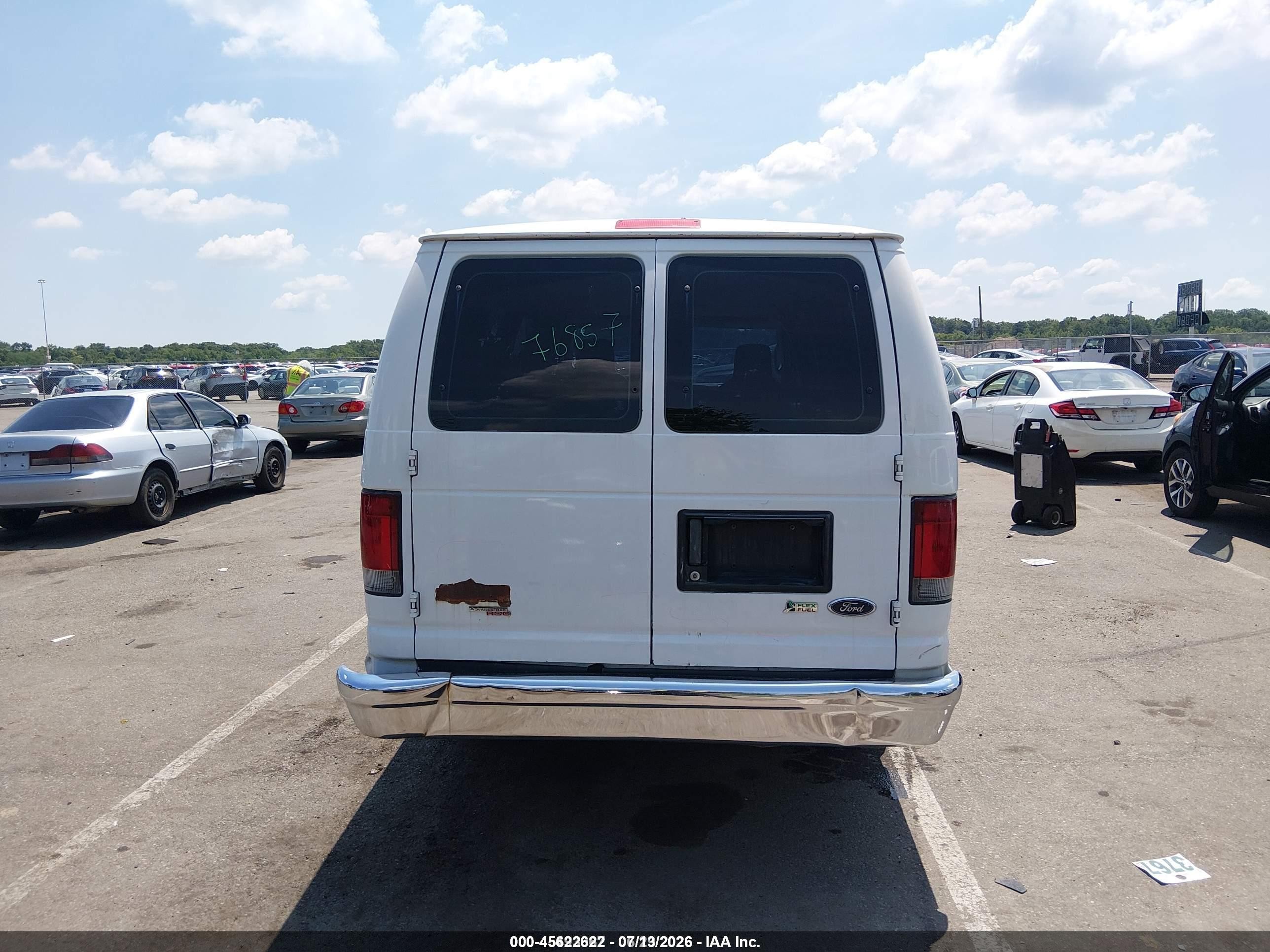 2013 Ford E-350 Super Duty Xl/xlt White vin: 1FBSS3BL5DDA61214
