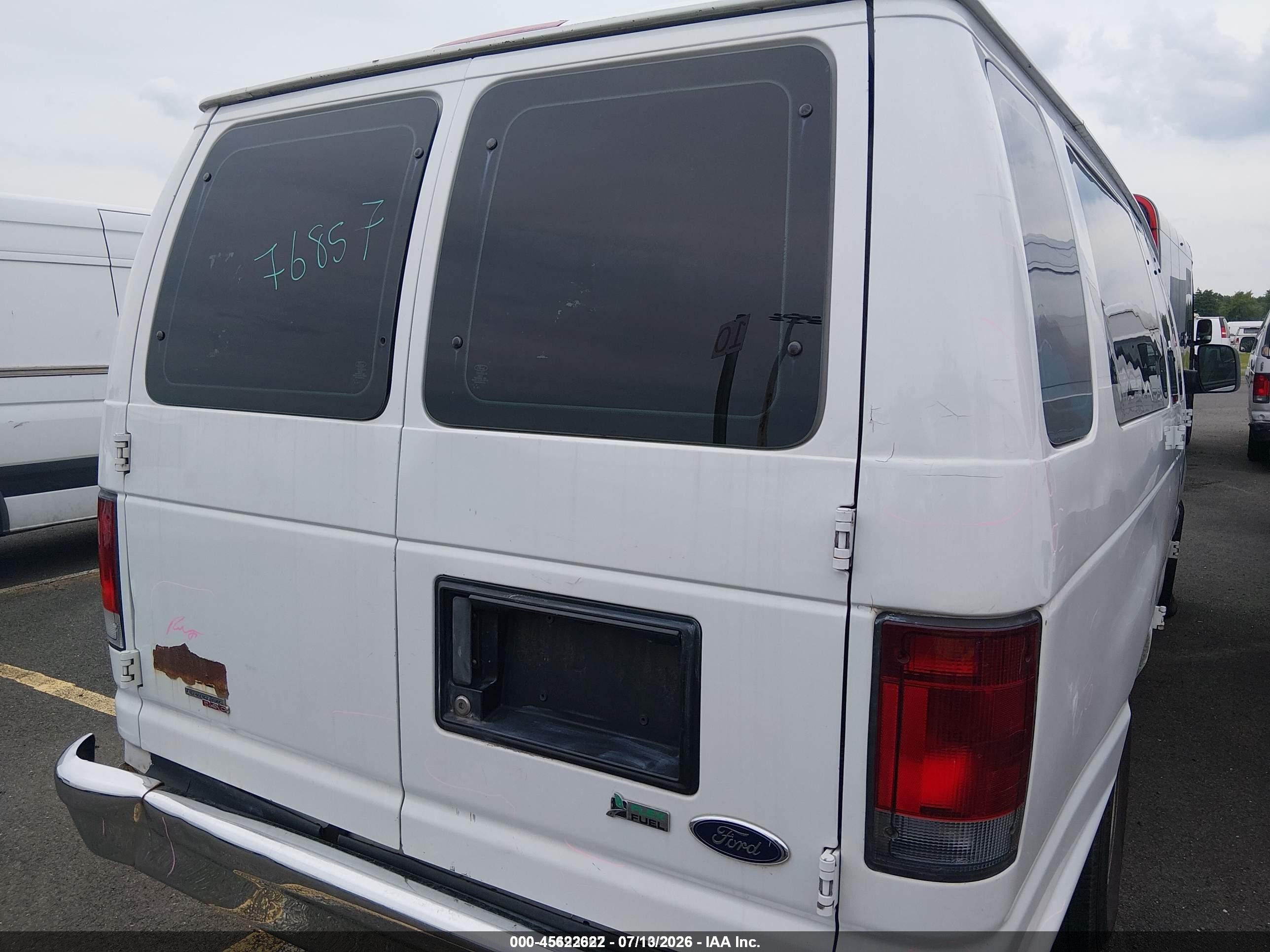 2013 Ford E-350 Super Duty Xl/xlt White vin: 1FBSS3BL5DDA61214