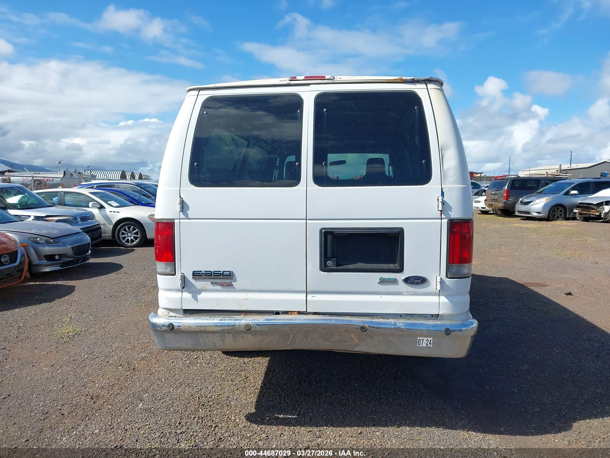 2012 Ford E-350 Super Duty Xl White vin: 1FBSS3BL6CDA94012