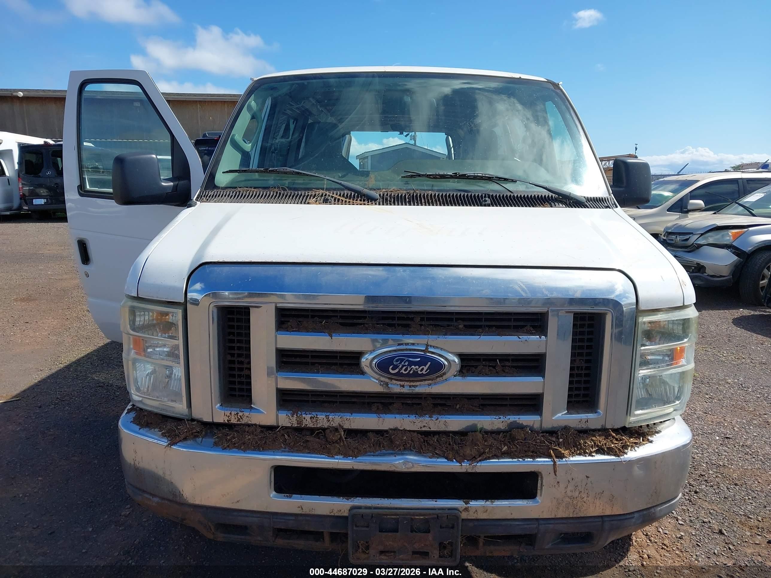 2012 Ford E-350 Super Duty Xl White vin: 1FBSS3BL6CDA94012