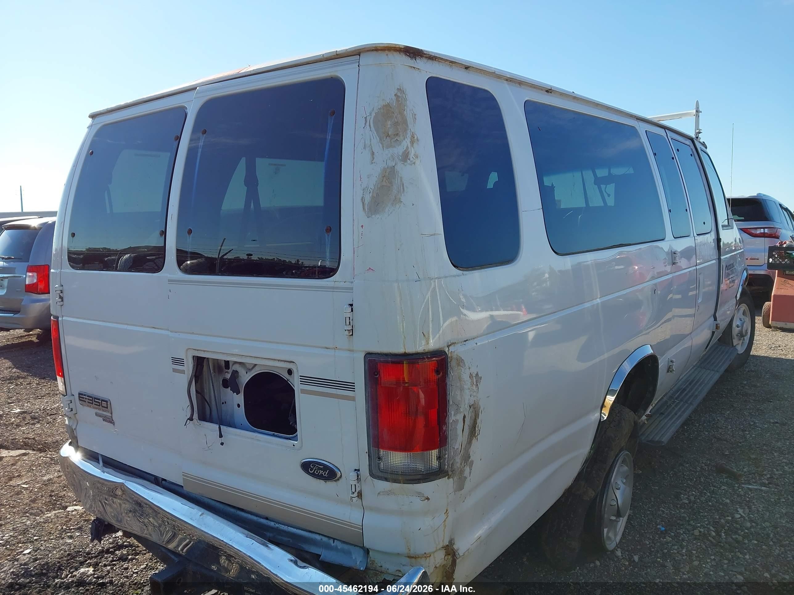 2014 Ford E-350 Super Duty Xlt White vin: 1FBSS3BL6EDA81988