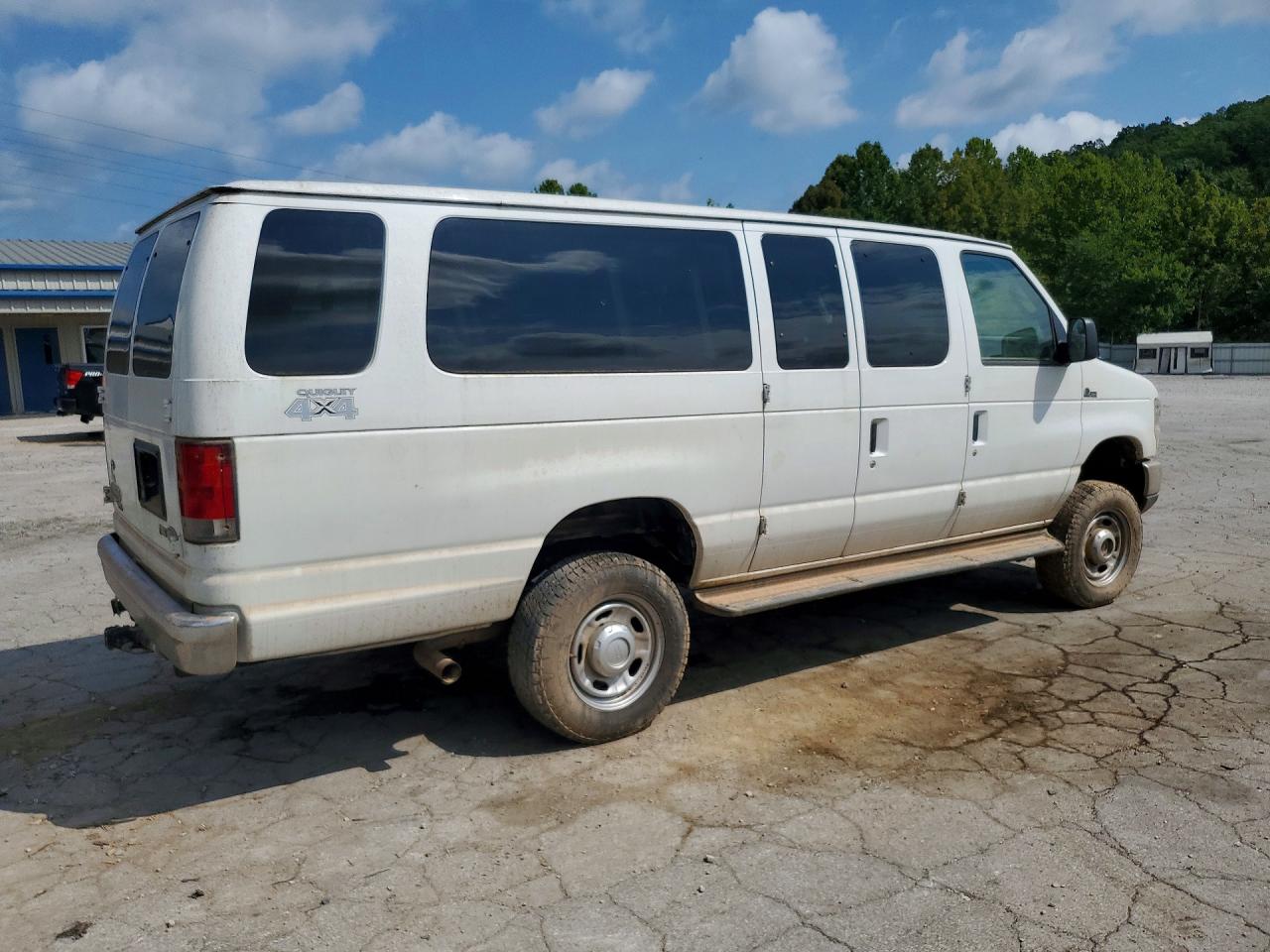 2014 Ford Econoline E350 Super Duty Wagon White vin: 1FBSS3BL7EDA96774