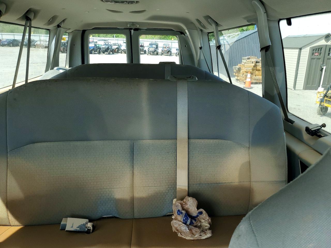 2014 Ford Econoline E350 Super Duty Wagon White vin: 1FBSS3BL7EDA96774