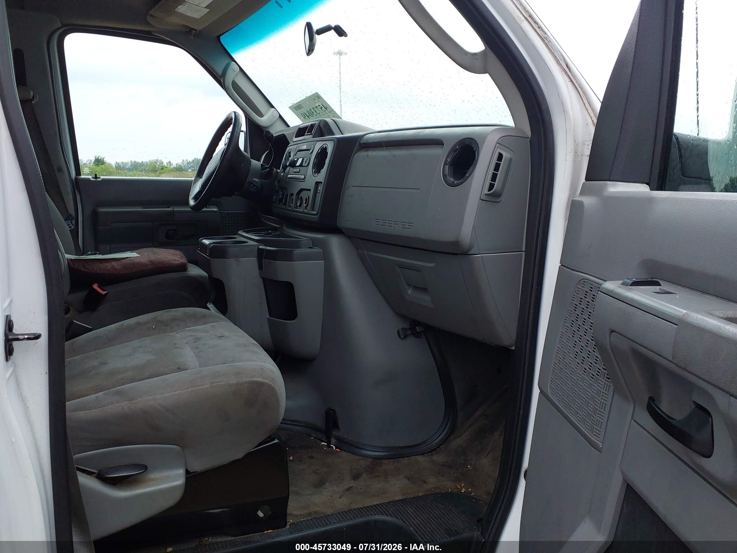 2012 Ford E-350 Super Duty Xlt White vin: 1FBSS3BL8CDA76353