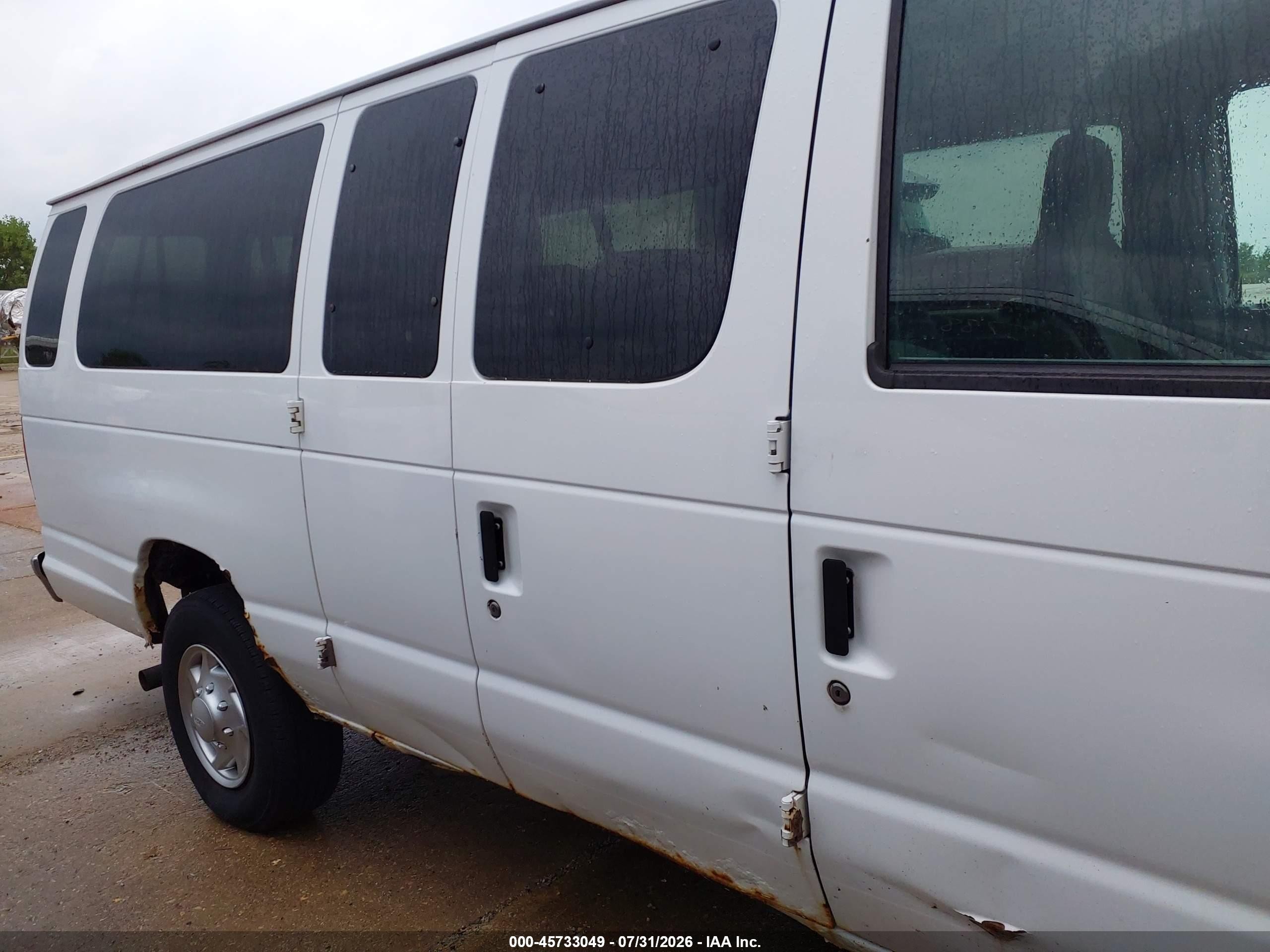 2012 Ford E-350 Super Duty Xlt White vin: 1FBSS3BL8CDA76353