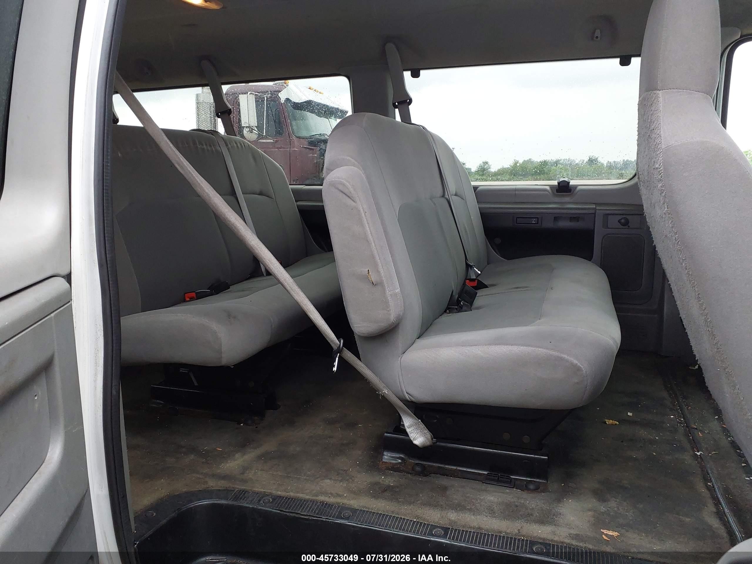 2012 Ford E-350 Super Duty Xlt White vin: 1FBSS3BL8CDA76353