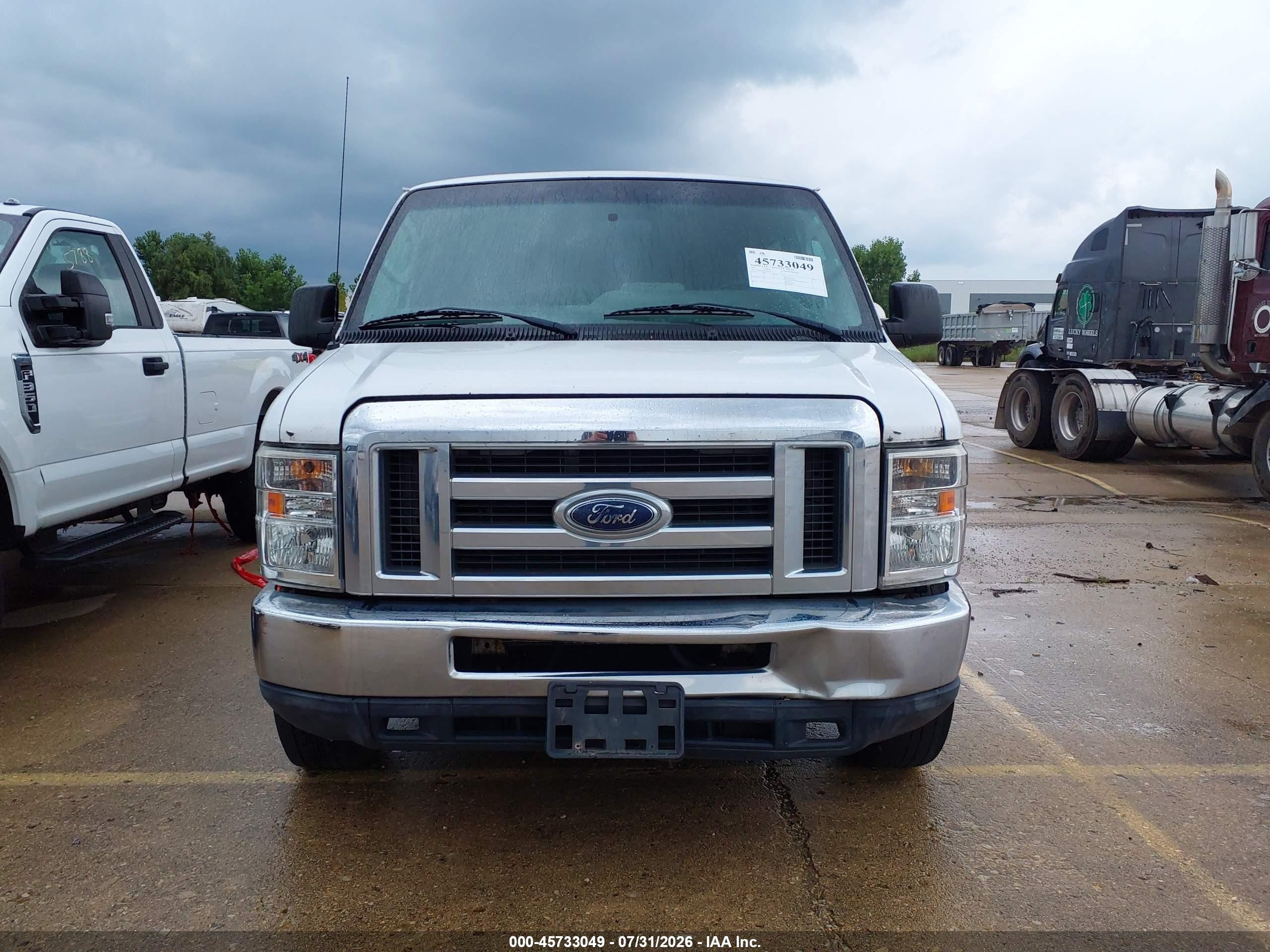 2012 Ford E-350 Super Duty Xlt White vin: 1FBSS3BL8CDA76353