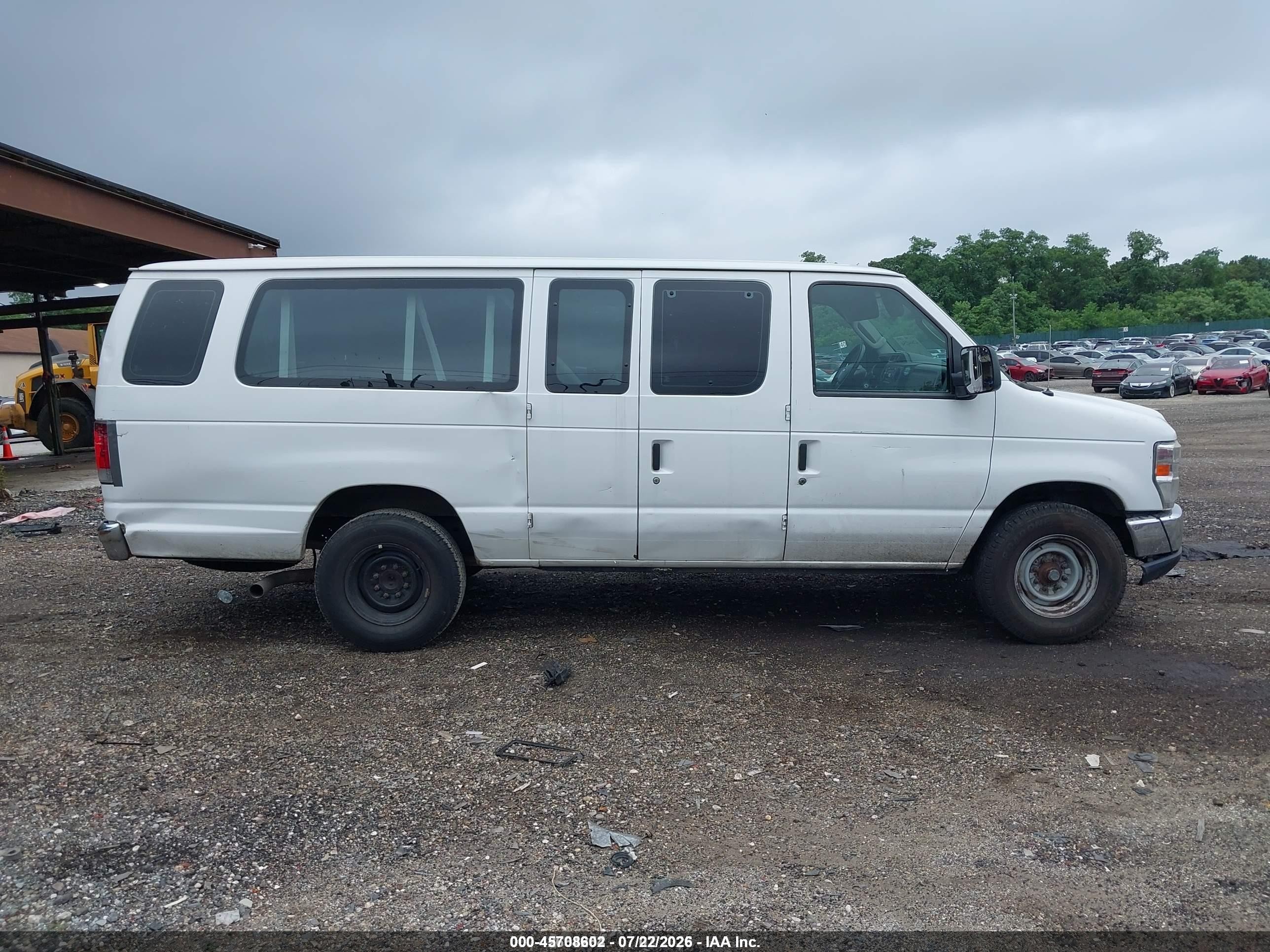 2012 Ford E-350 Super Duty Xlt White vin: 1FBSS3BL8CDA96568