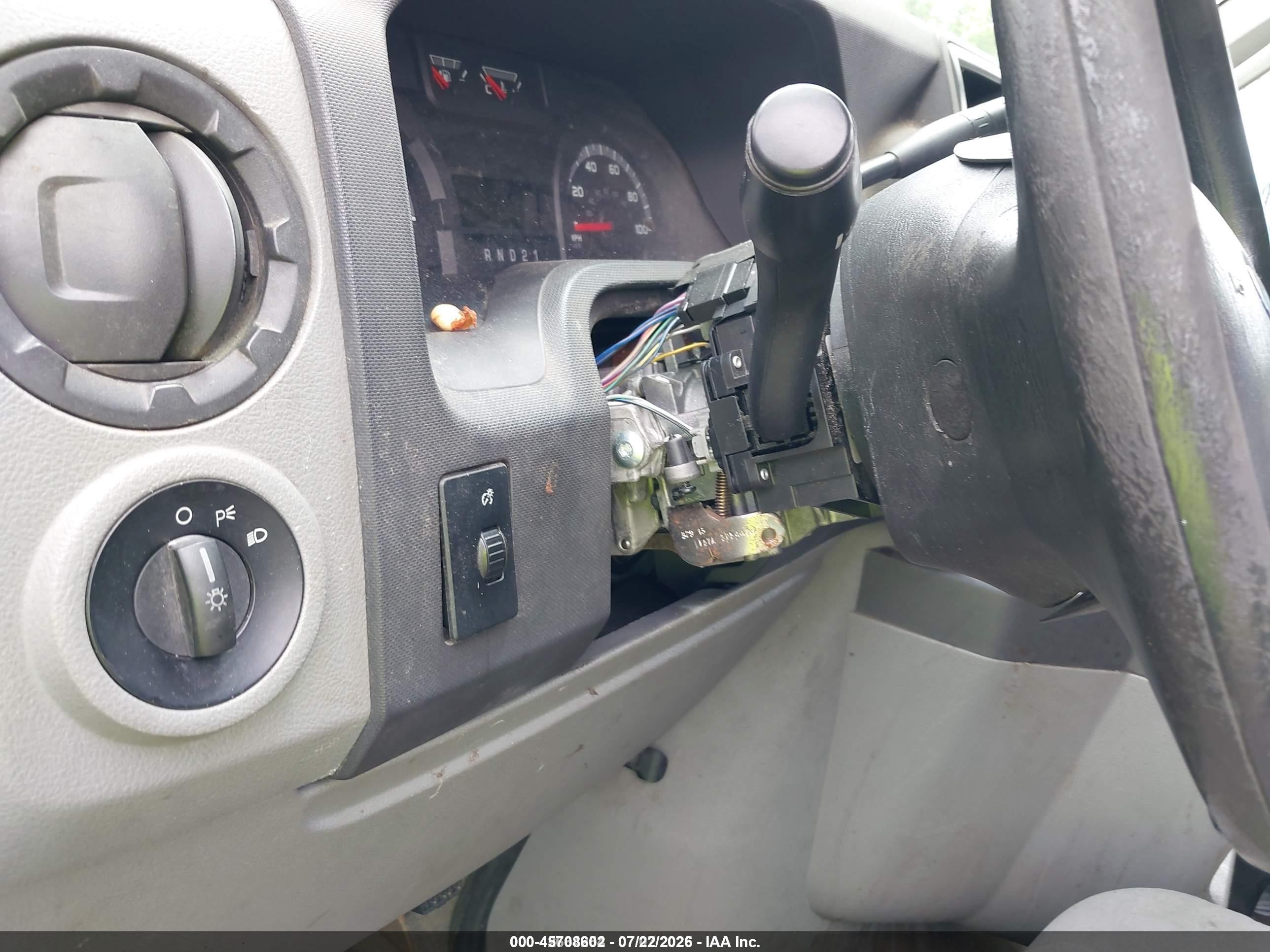 2012 Ford E-350 Super Duty Xlt White vin: 1FBSS3BL8CDA96568
