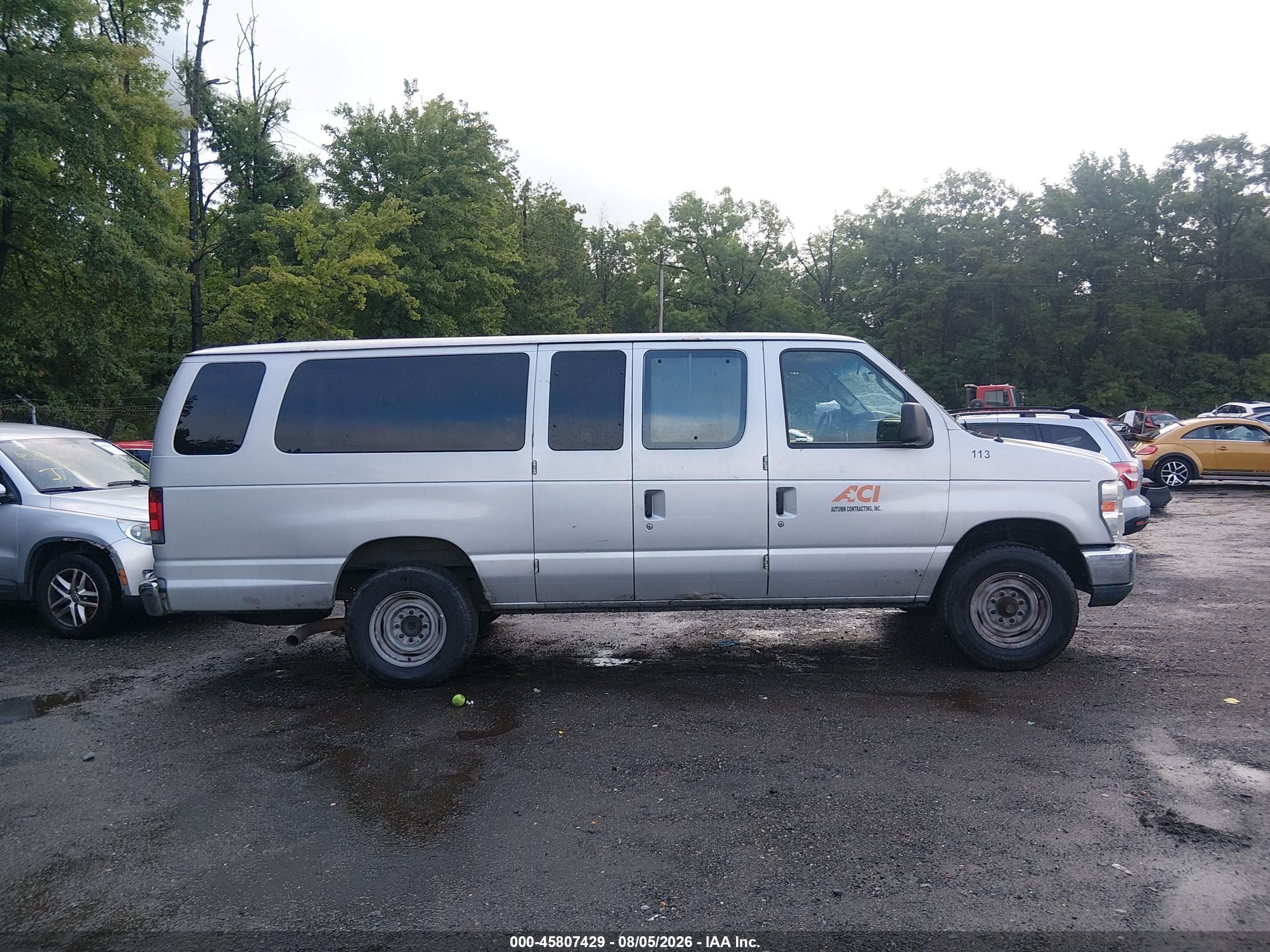 2011 Ford E-350 Super Duty Xlt Silver vin: 1FBSS3BL9BDB38034