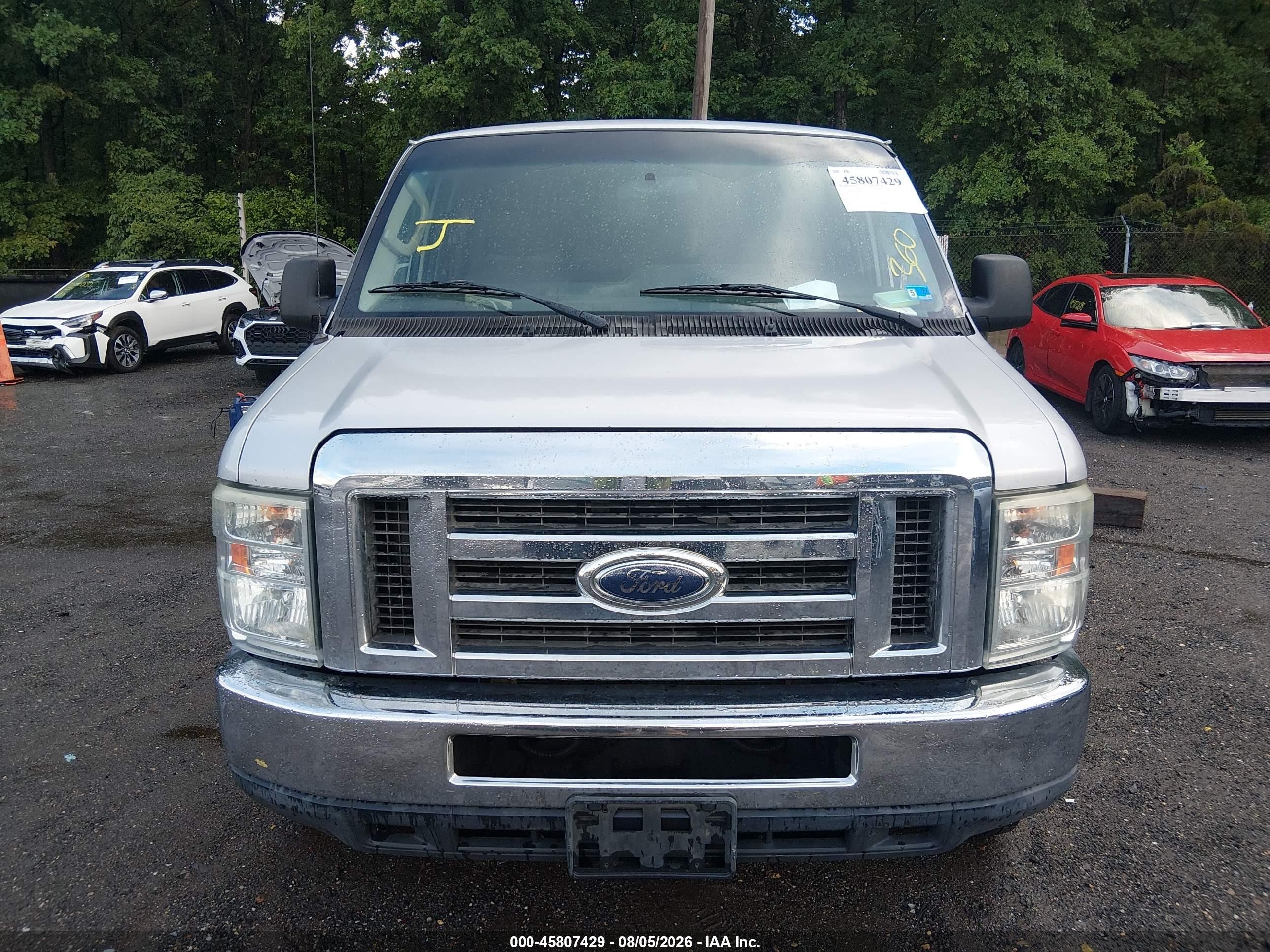 2011 Ford E-350 Super Duty Xlt Silver vin: 1FBSS3BL9BDB38034