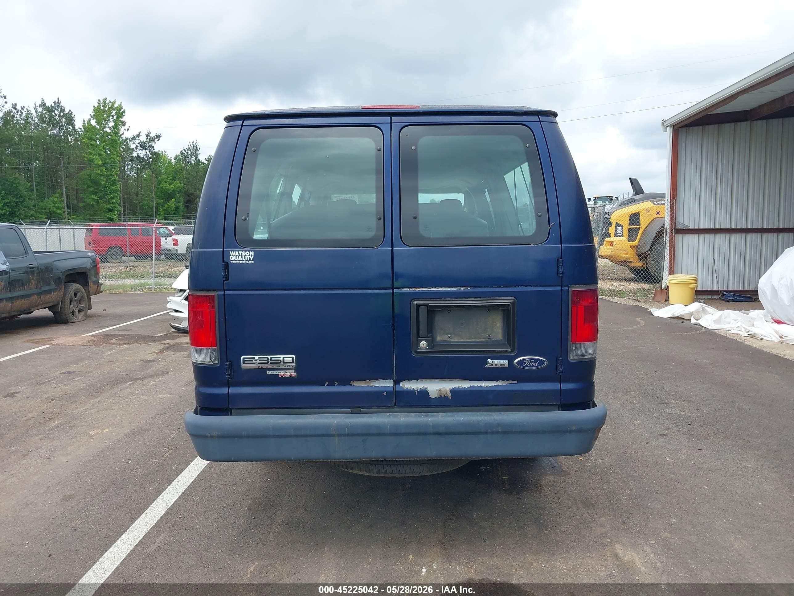 2013 Ford E-350 Super Duty Xl Blue vin: 1FBSS3BL9DDA10766