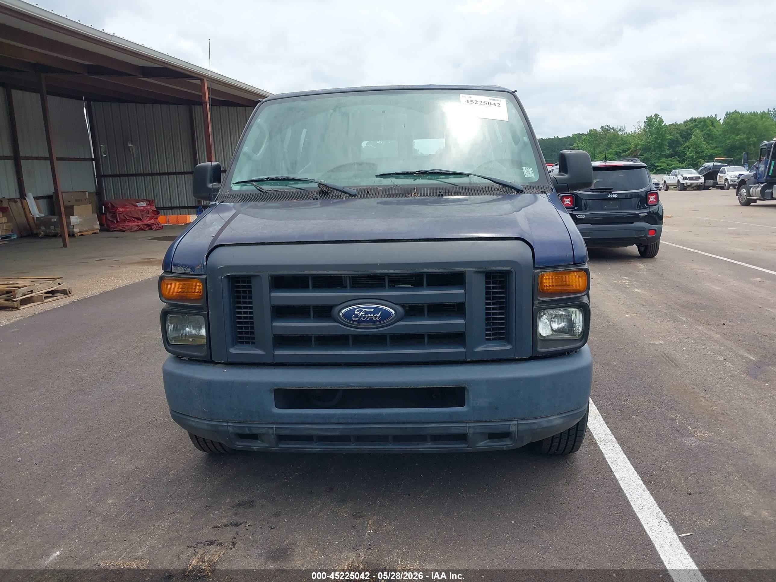 2013 Ford E-350 Super Duty Xl Blue vin: 1FBSS3BL9DDA10766