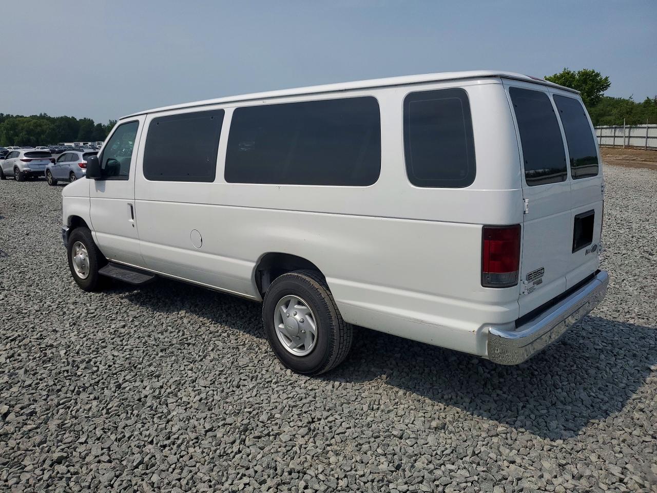 2013 Ford Econoline E350 Super Duty Wagon Белый vin: 1FBSS3BLXDDA43002