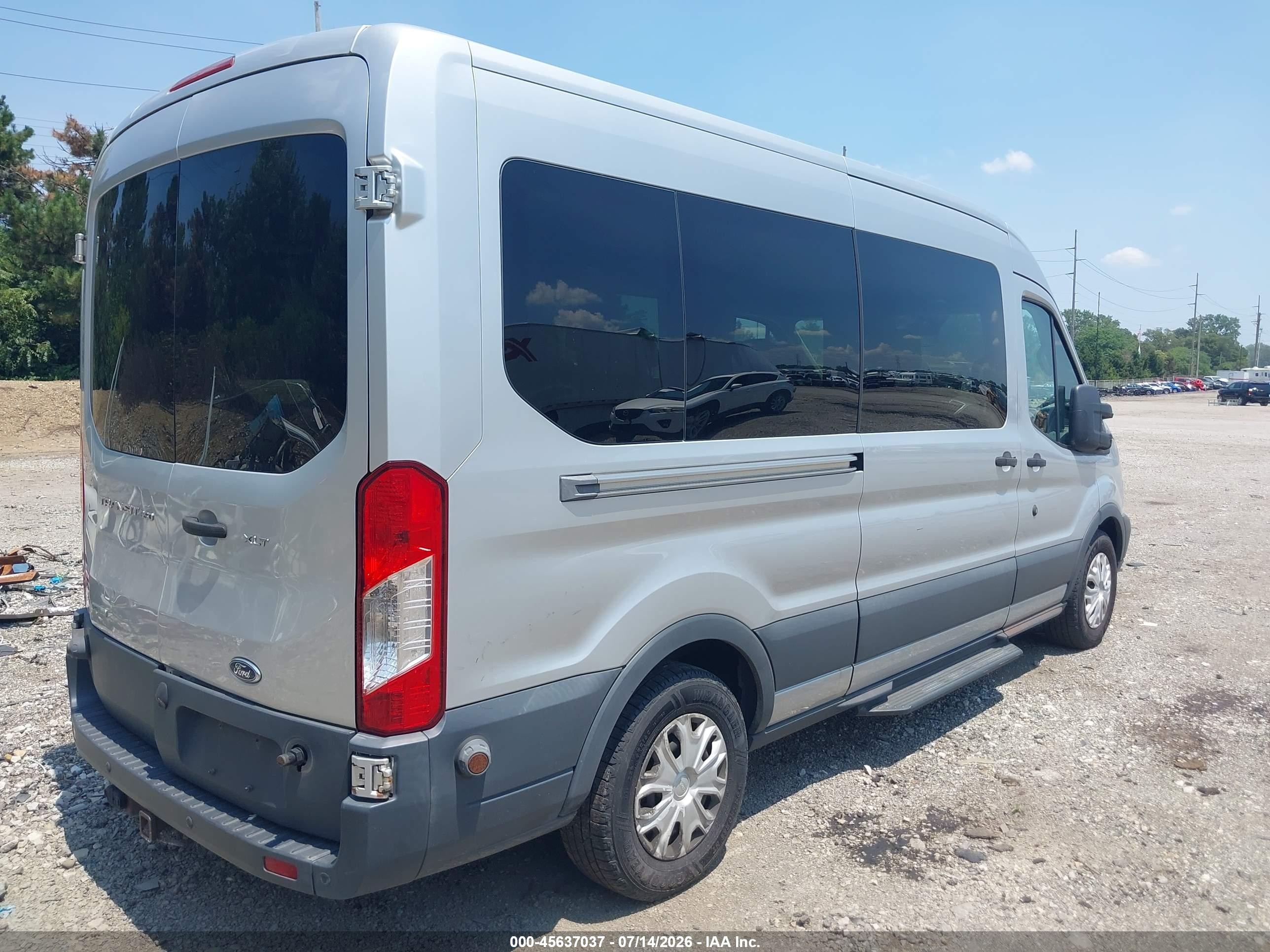 2015 Ford Transit-350 Xlt Silver vin: 1FBZX2CG0FKA95345