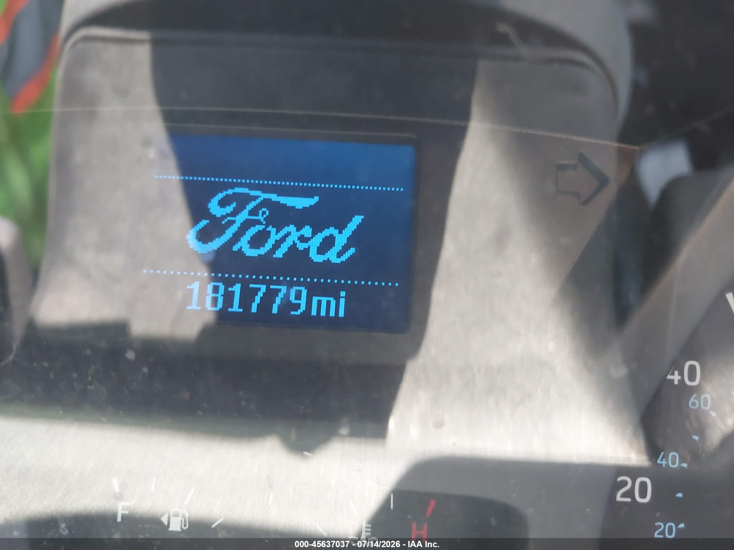 2015 Ford Transit-350 Xlt Silver vin: 1FBZX2CG0FKA95345
