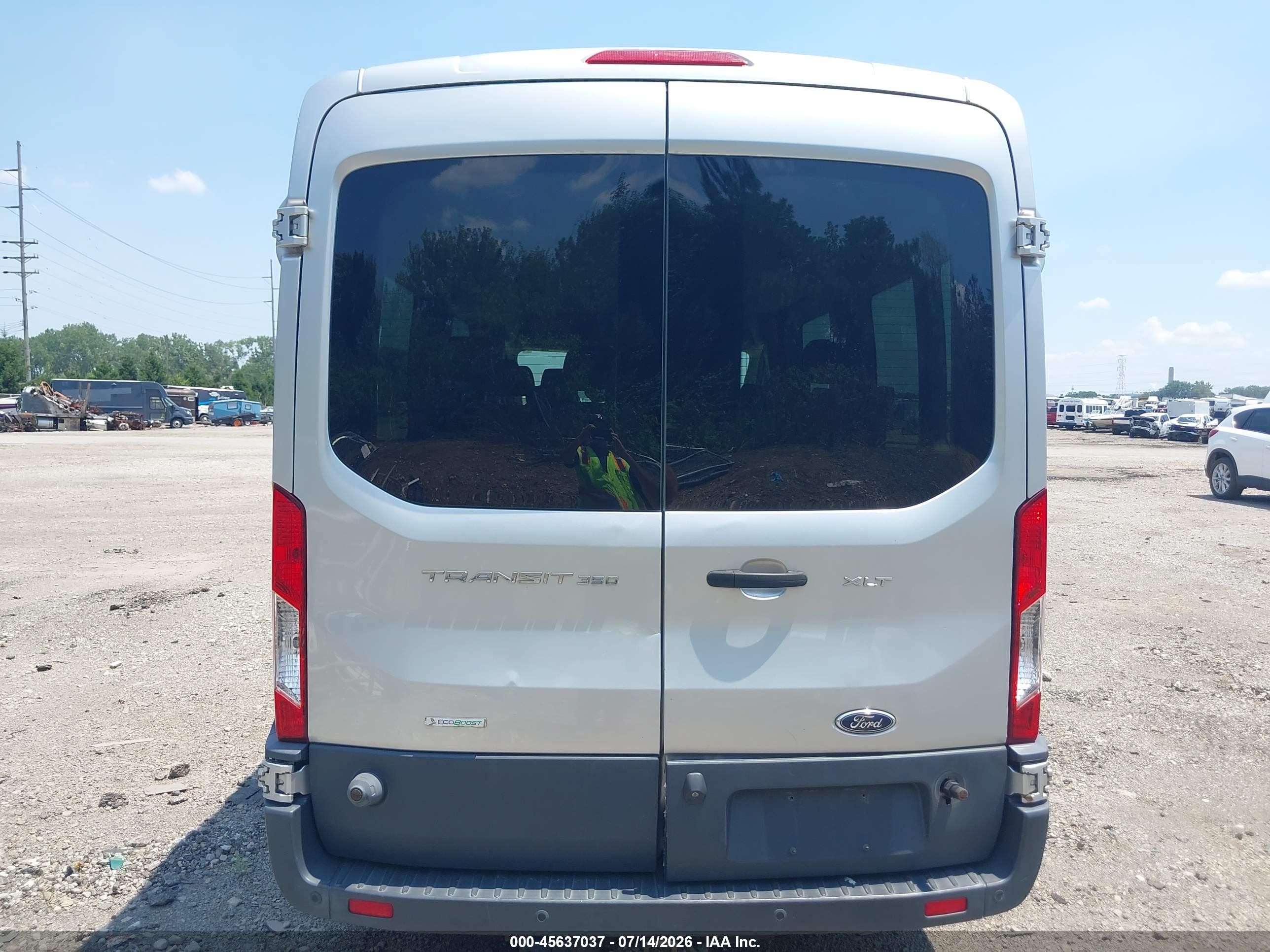 2015 Ford Transit-350 Xlt Silver vin: 1FBZX2CG0FKA95345