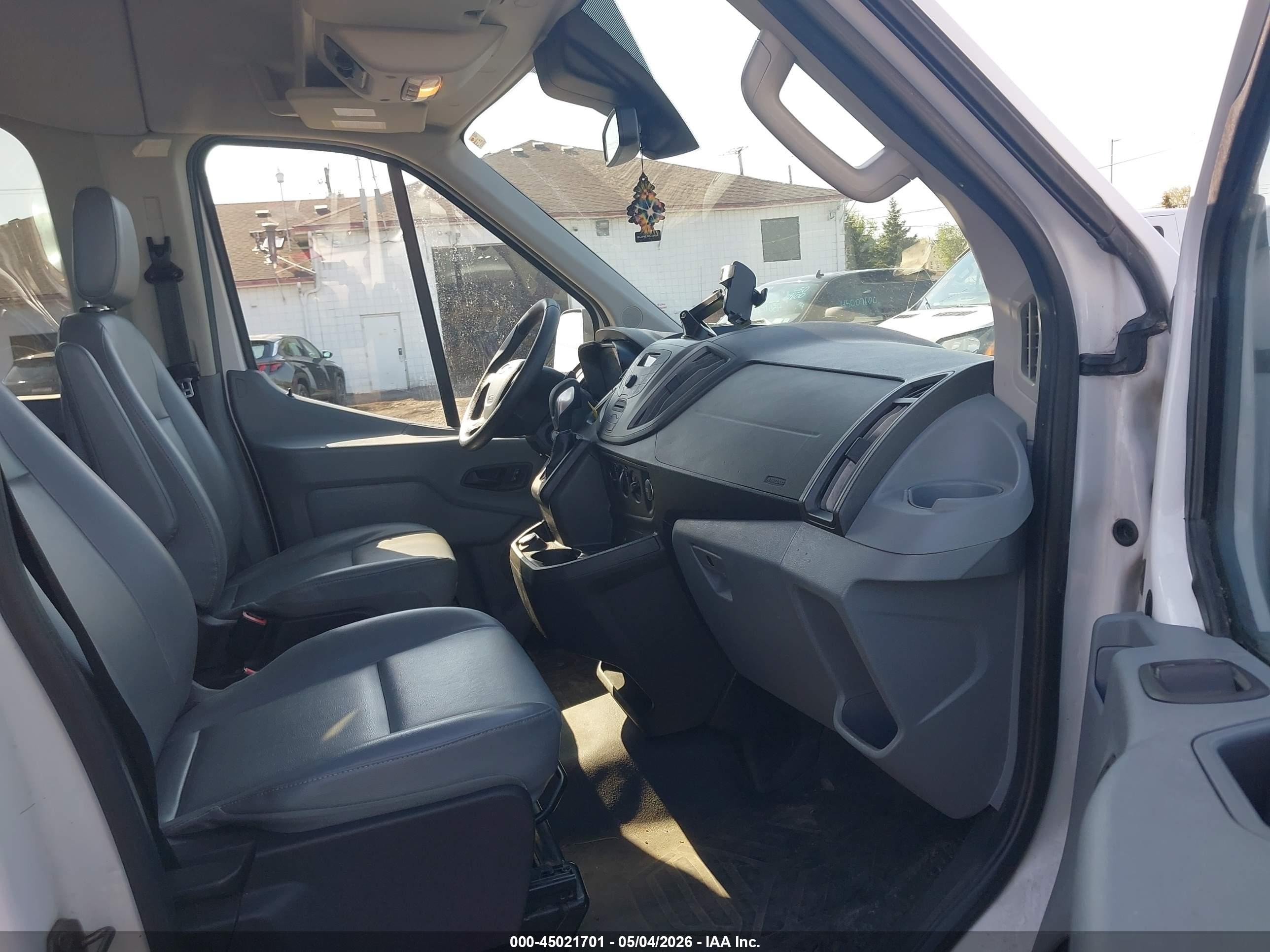 2018 Ford Transit-350 Xl White vin: 1FBZX2CM1JKA52910