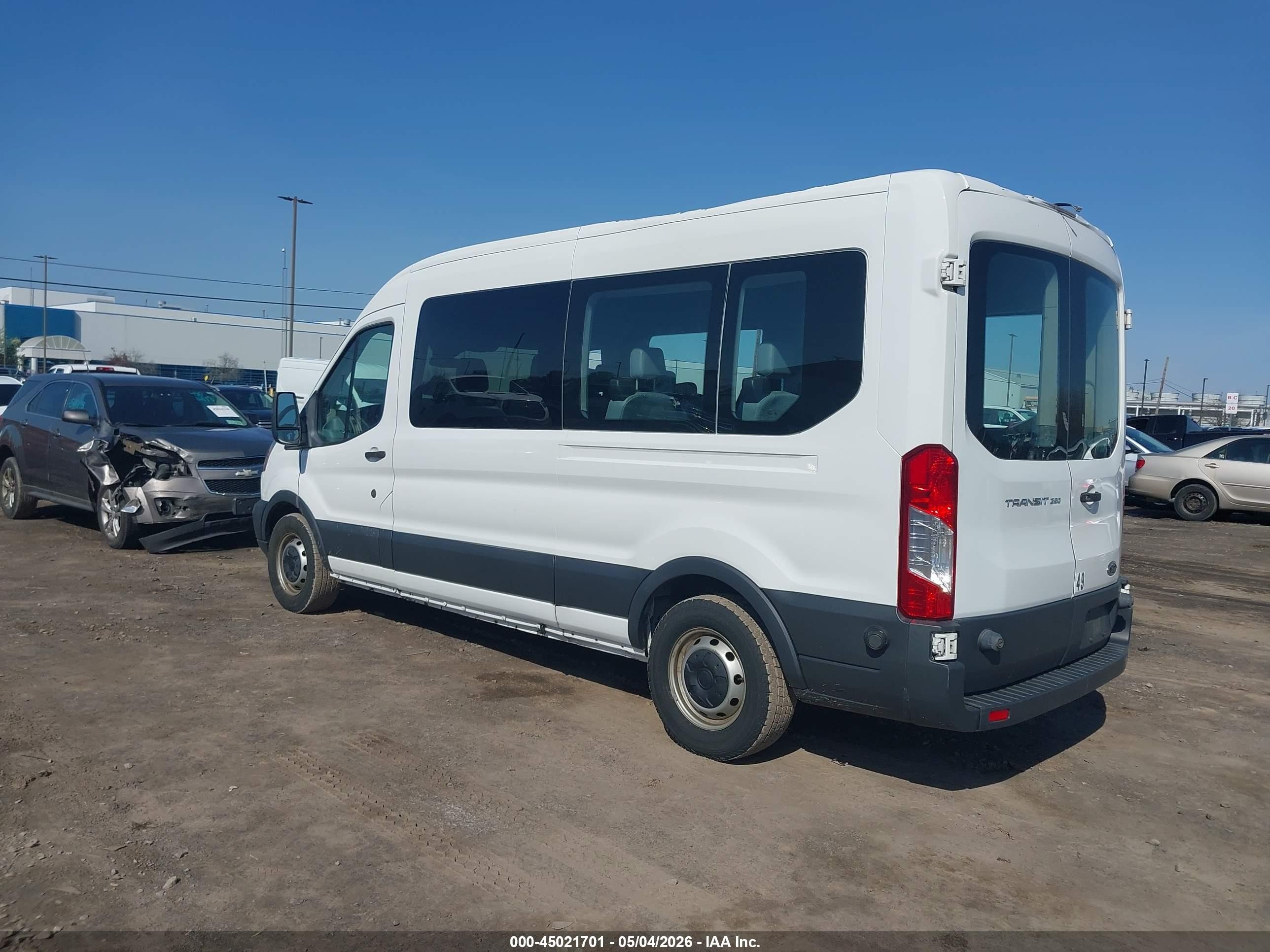 2018 Ford Transit-350 Xl White vin: 1FBZX2CM1JKA52910