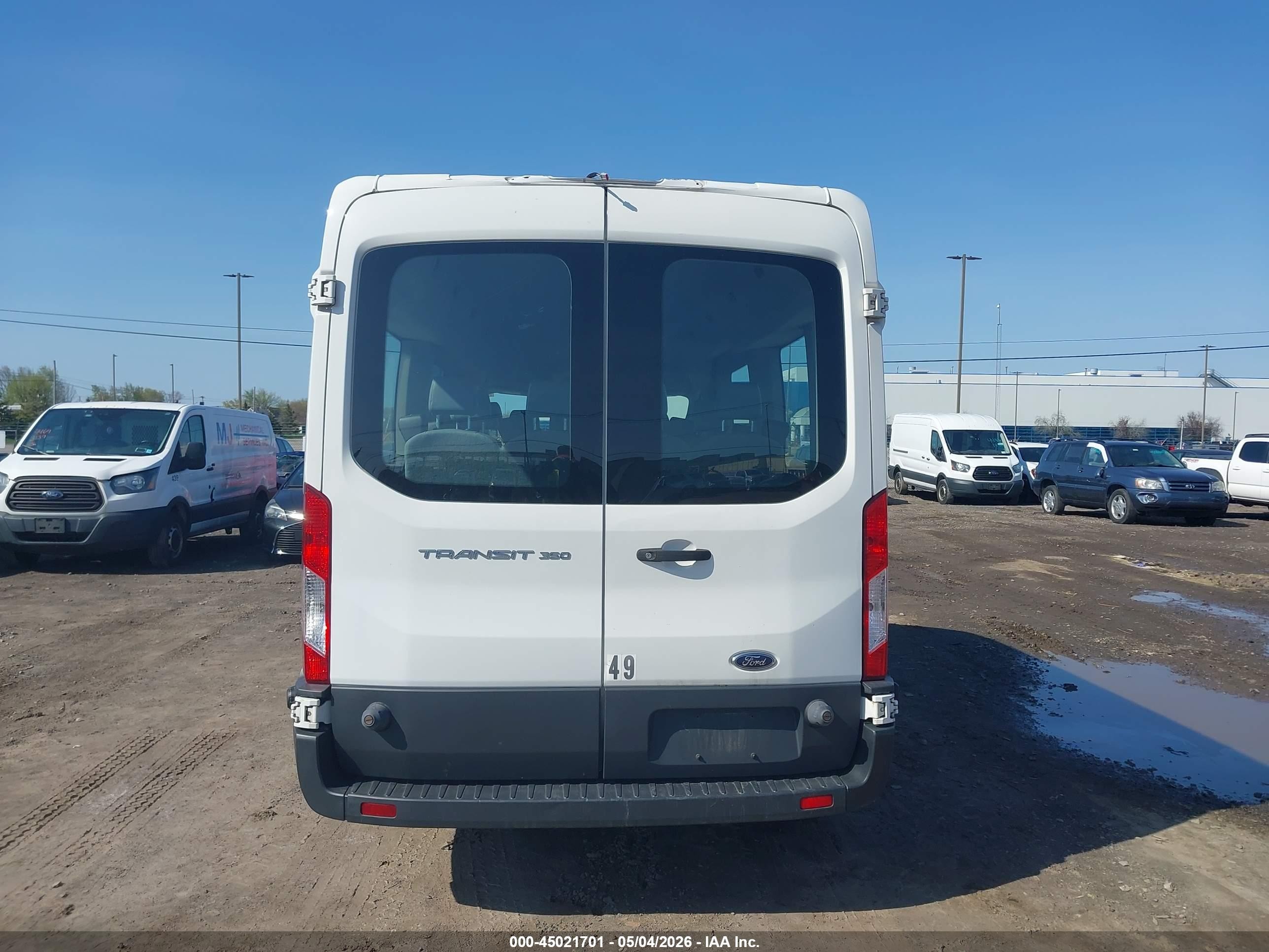 2018 Ford Transit-350 Xl White vin: 1FBZX2CM1JKA52910