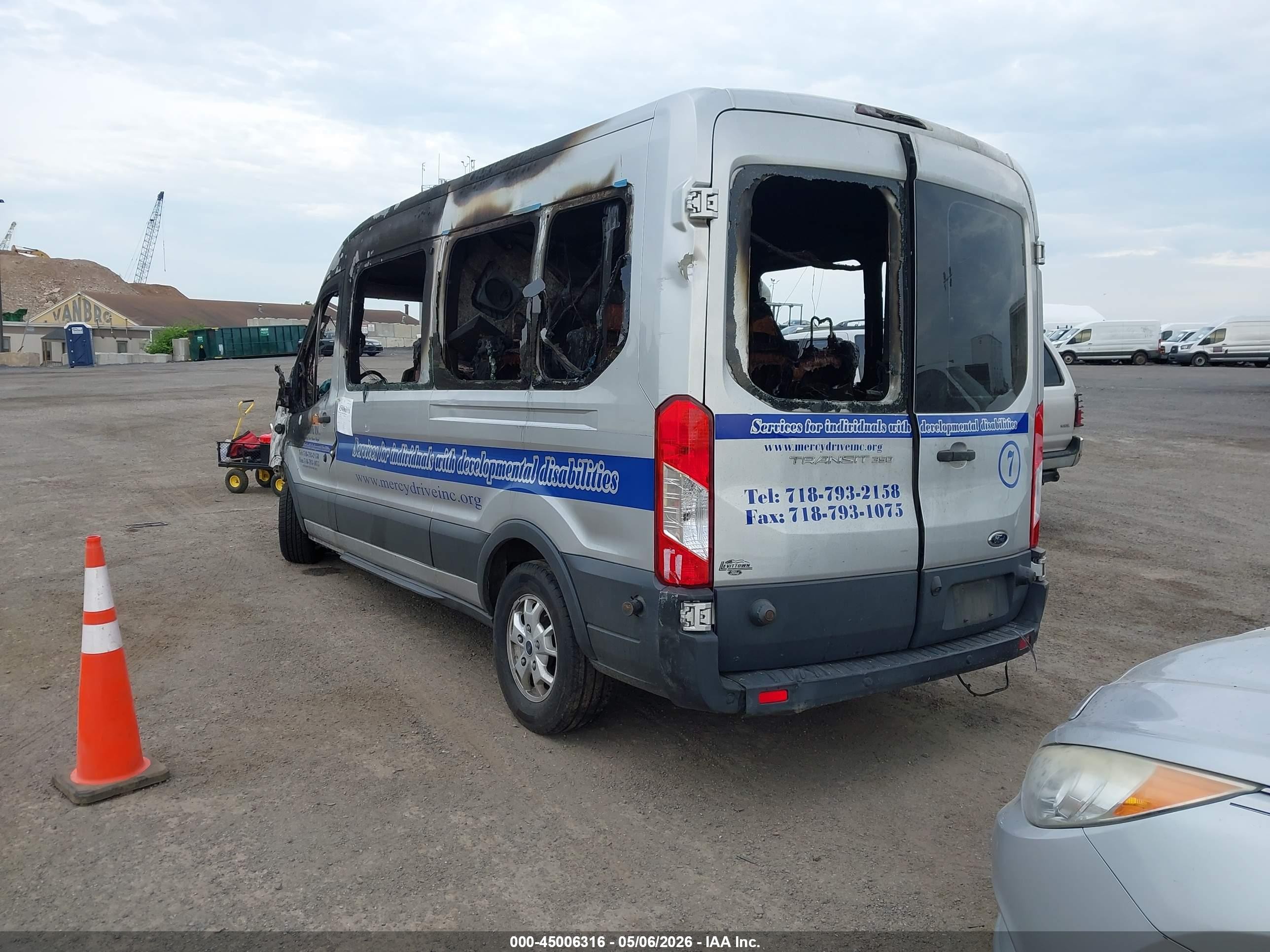 2015 Ford Transit-350 Xl Gray vin: 1FBZX2CM4FKA22050