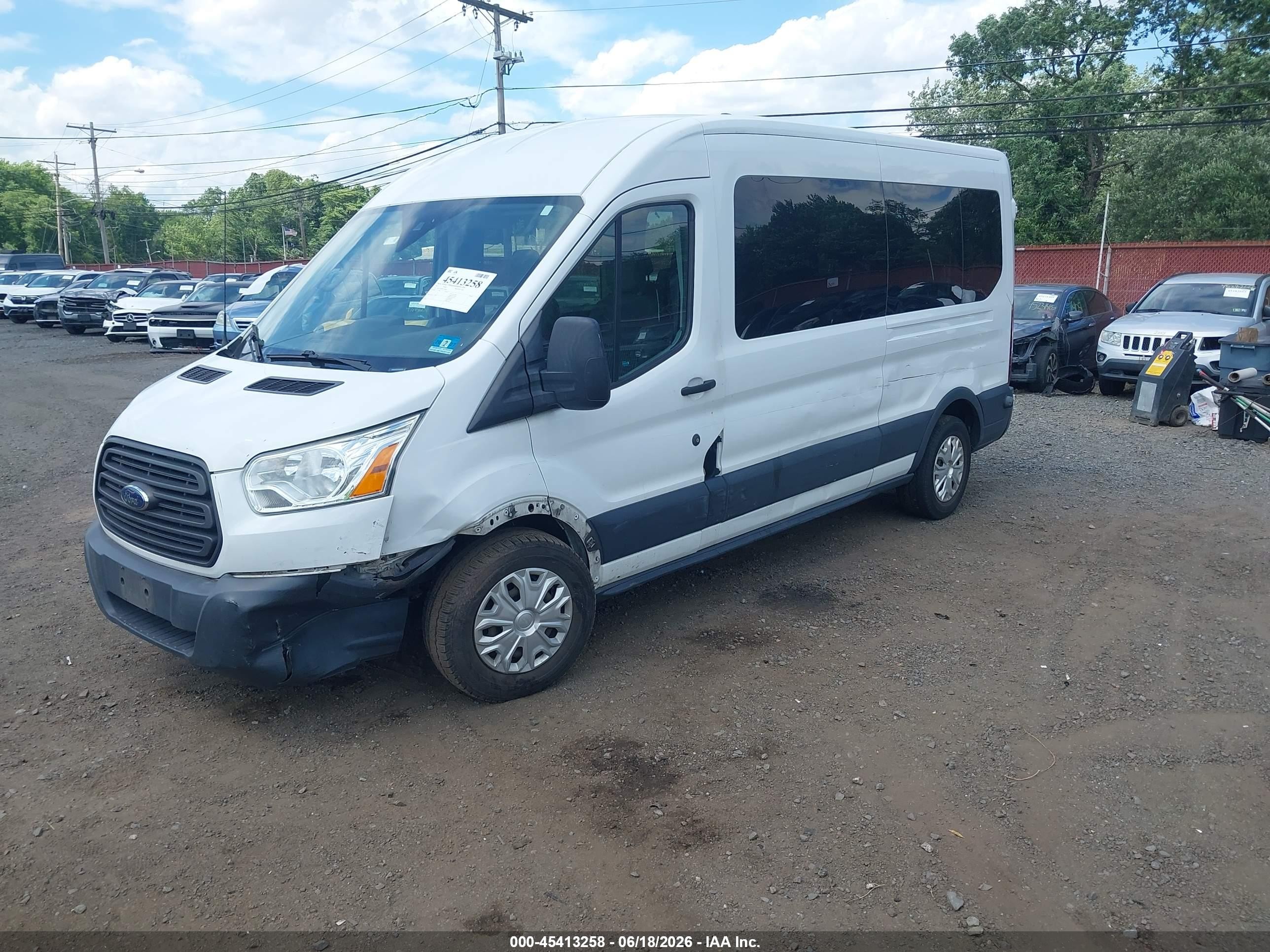 2015 Ford Transit-350 Xlt White vin: 1FBZX2CM4FKA94849